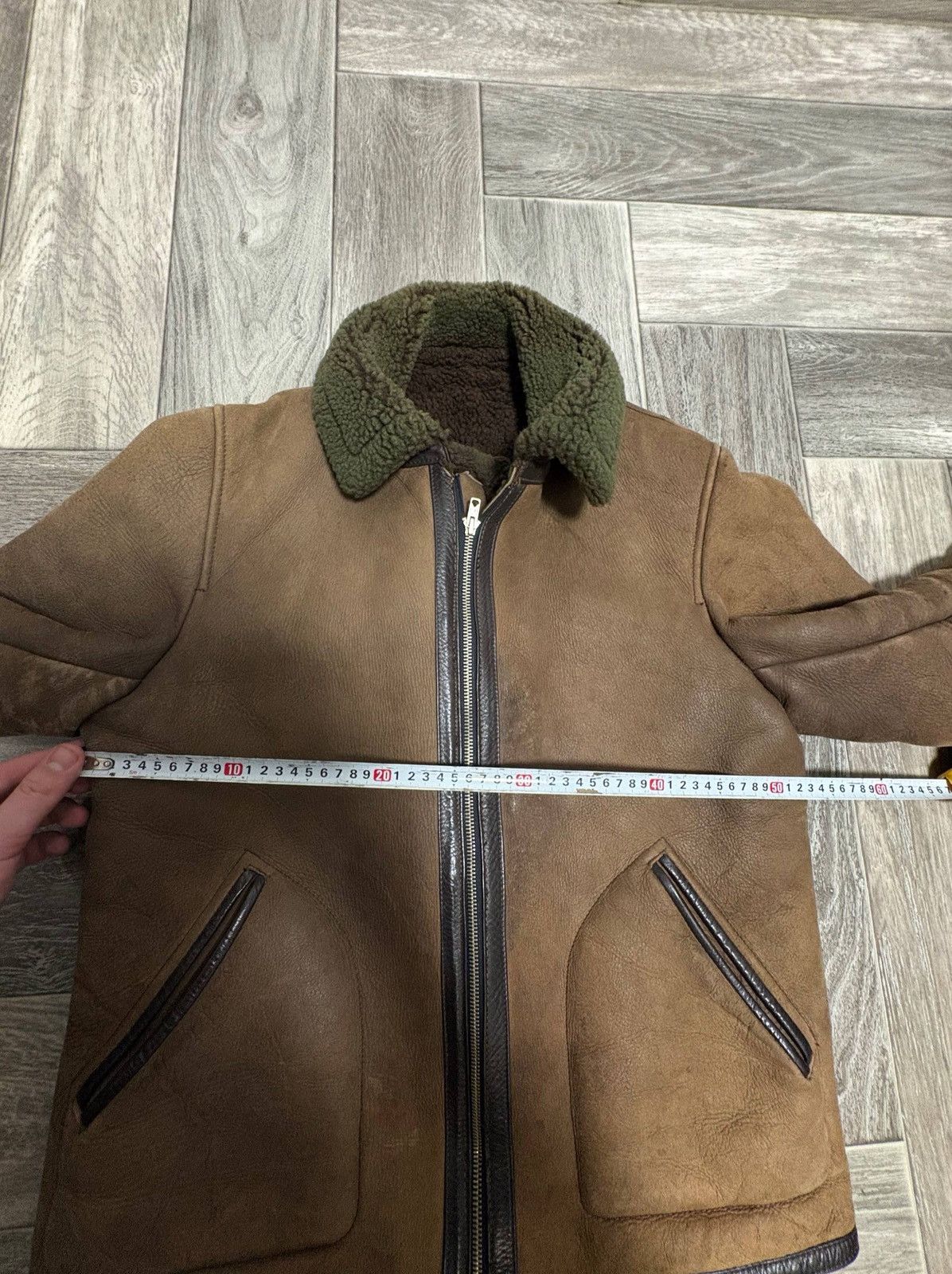 Leather Vintage Sheepskin Coat Shearling Leather Jacket B3 Size US M / EU 48-50 / 2 - 12 Thumbnail
