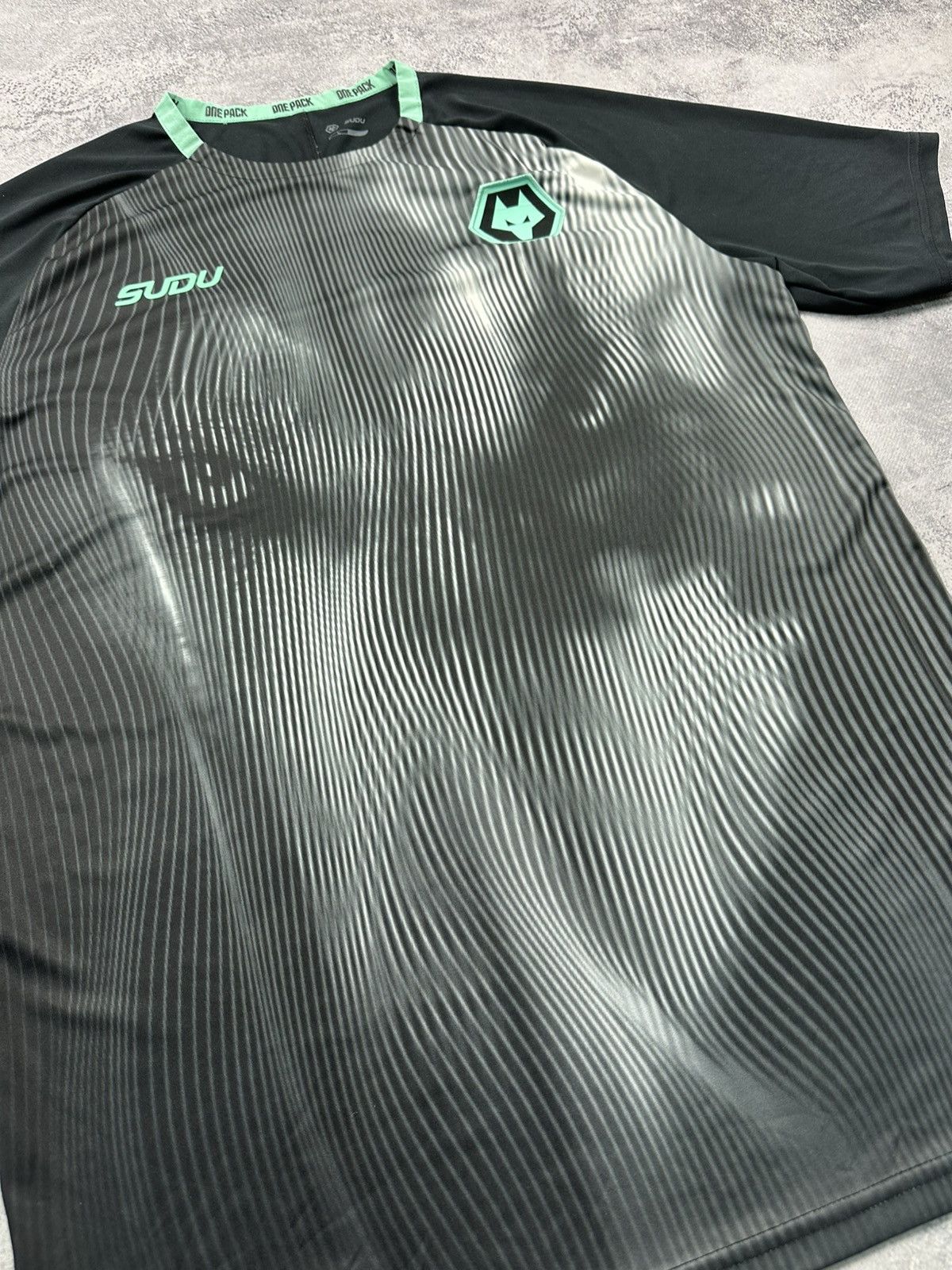 Other Wolverhampton 2024/2025 Sudu Coaches Soccer Training Jersey Size US L / EU 52-54 / 3 - 5 Thumbnail
