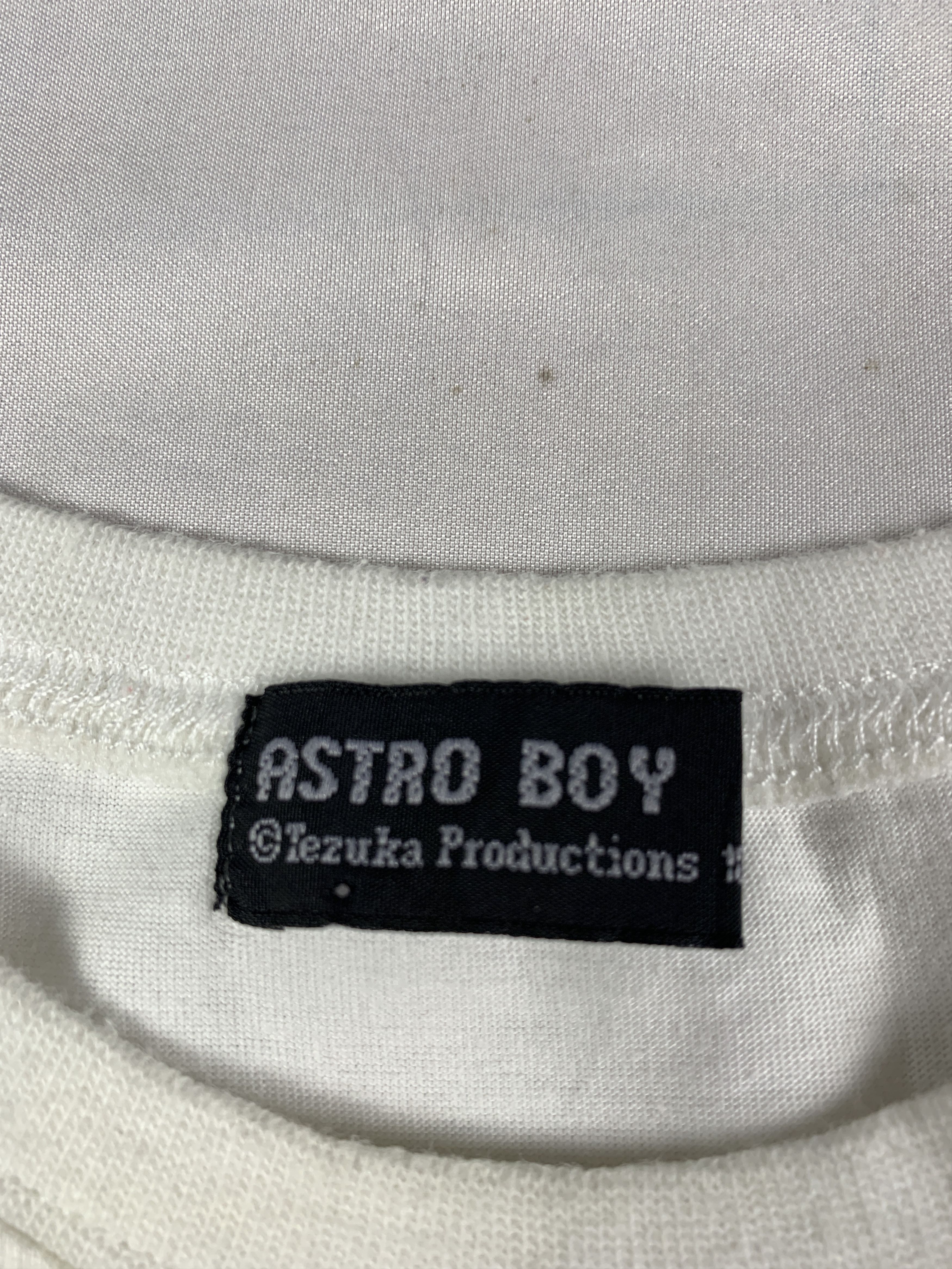 Anime 2000s Astro Boy White Hologram Baby Tee (XS) Size XS / US 0-2 / IT 36-38 - 9 Thumbnail