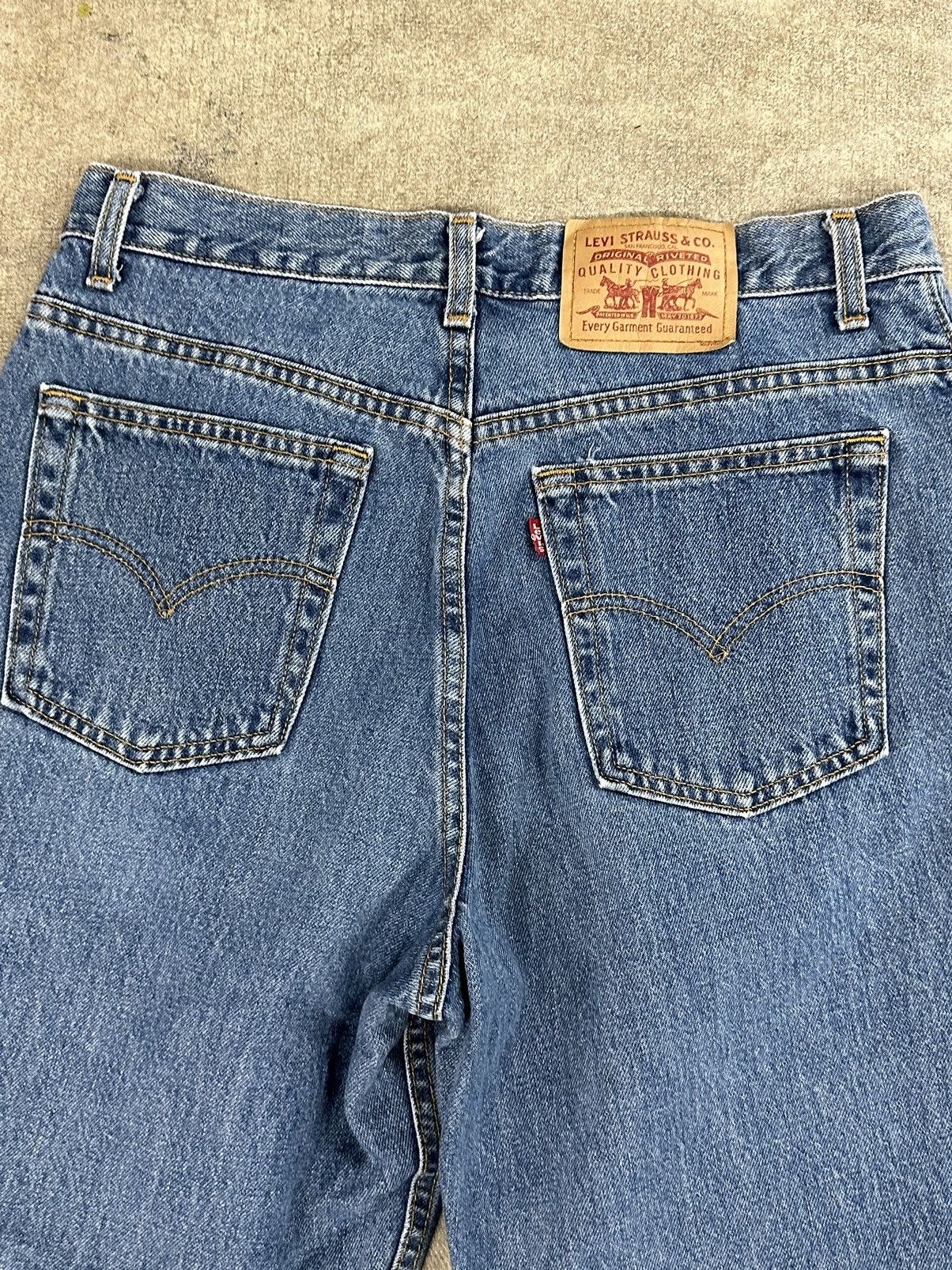Levi's × Vintage Vintage 90s Levi’s 512 Denim Tab Blue Jeans Size 32 Size US 32 / EU 48 - 7 Thumbnail