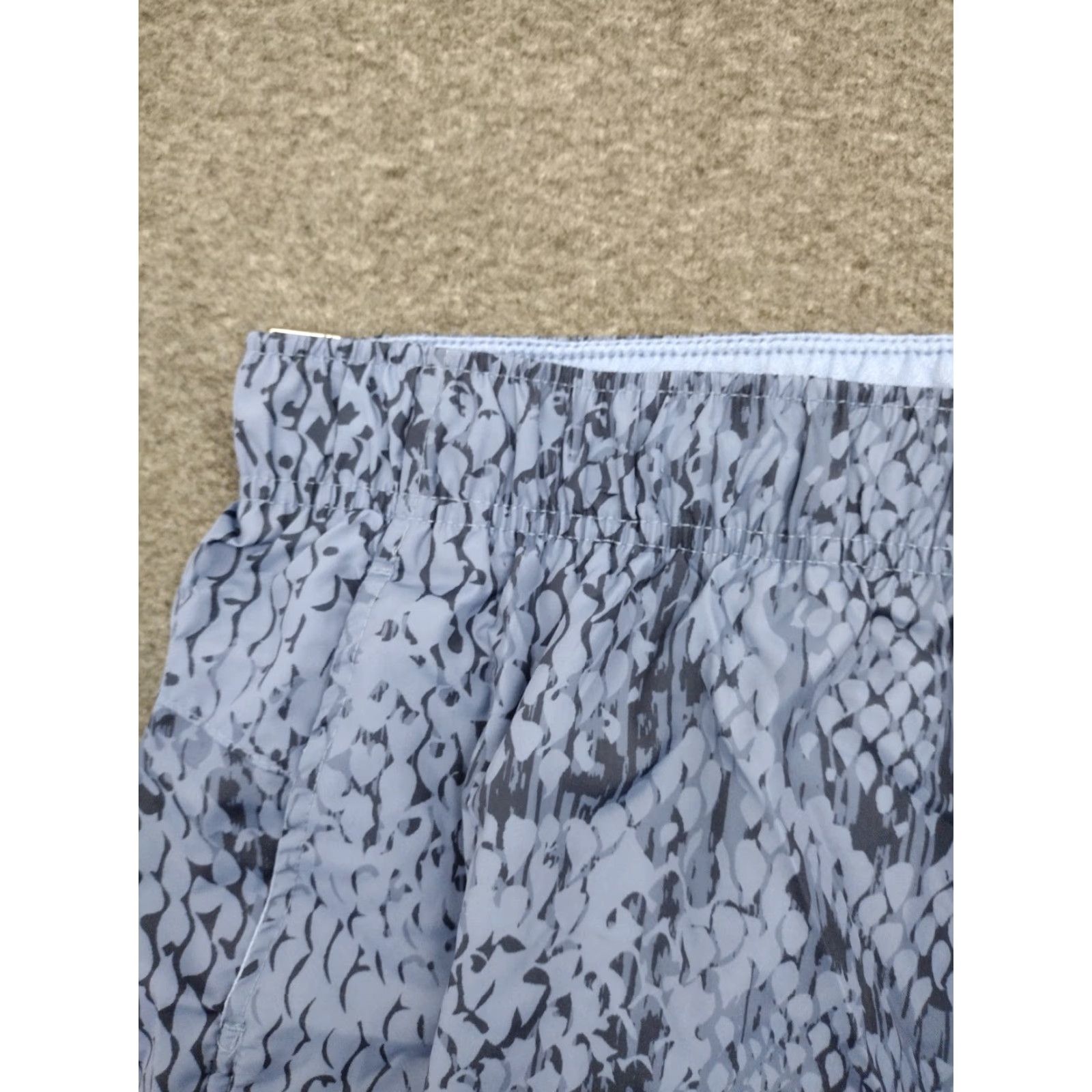 Athletic Works Athletic Works Running Shorts Women's XL Multicolor Camouflage Liner 2.0 in. Inseam Activewear Size 40" / US 18 - 3 Thumbnail