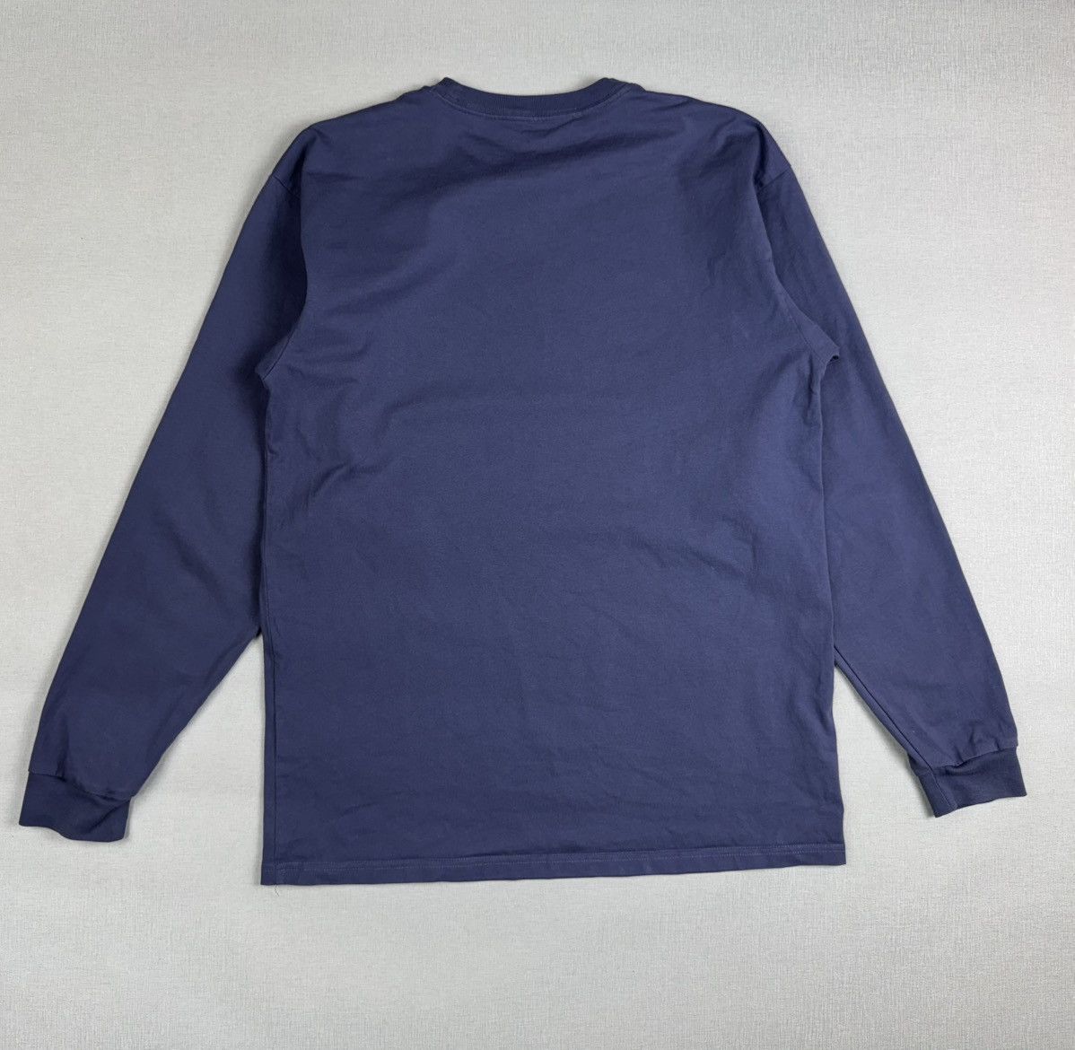 Carhartt Wip Men’s Carhartt WIP Long Sleeve CHASE Shirt size M Size US M / EU 48-50 / 2 - 5 Thumbnail
