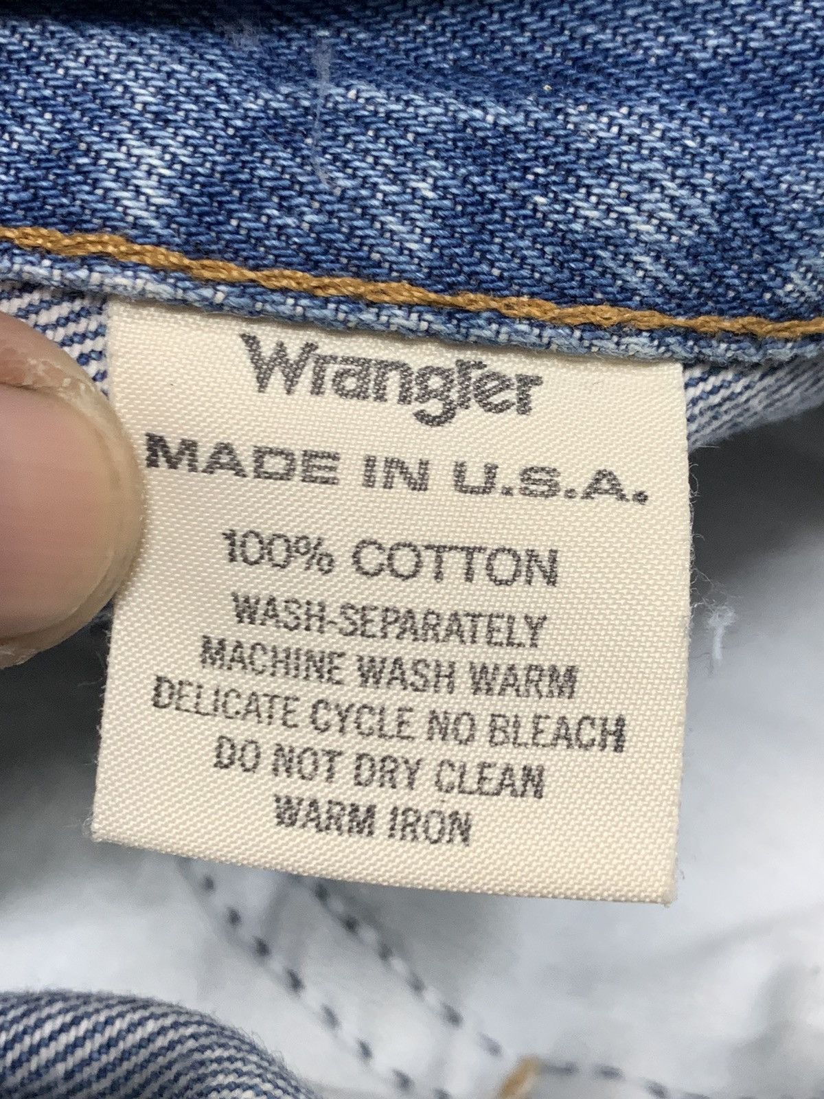 Wrangler DISTRESSED WRANGLER BLUE BELL. Size US 34 / EU 50 - 7 Thumbnail