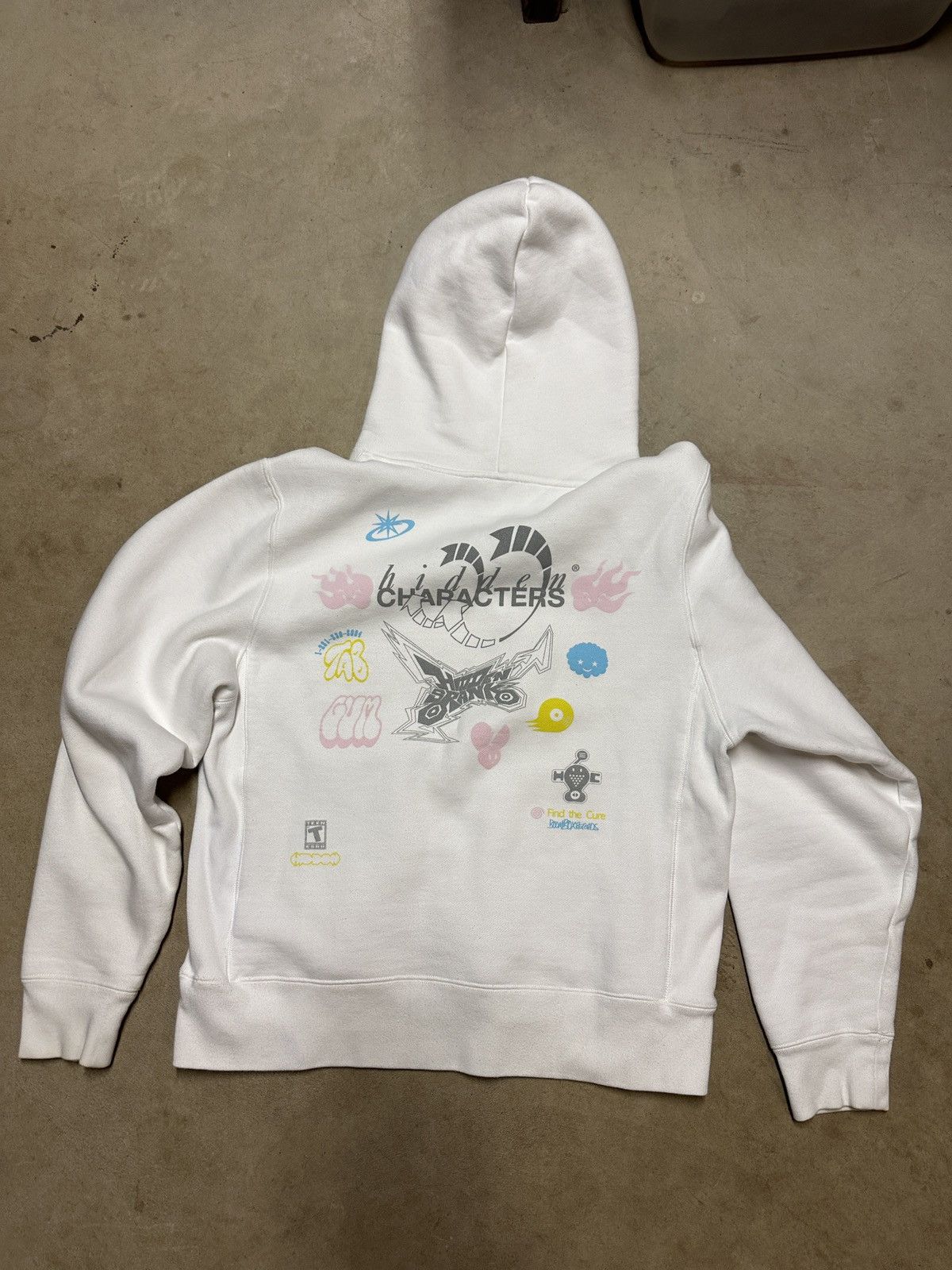 Hidden Characters Hidden Characters Hoodie Bundle All size M Size US M / EU 48-50 / 2 - 6 Thumbnail