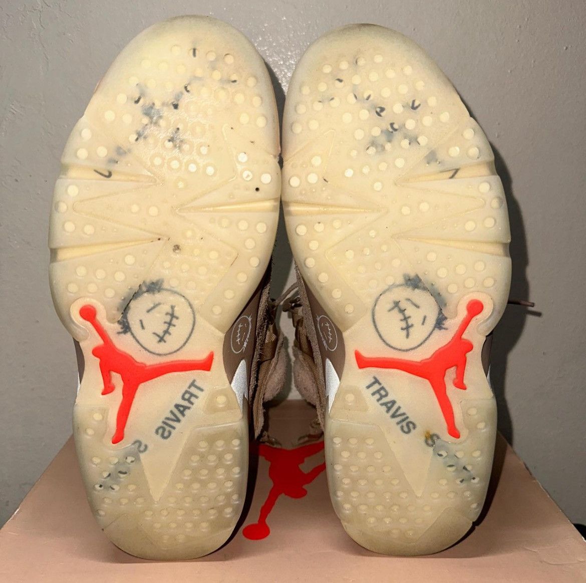 Jordan Brand × Travis Scott Travis Scott x Air Jordan 6 Retro 'British Khaki' Size US 7 / EU 40 - 3 Thumbnail