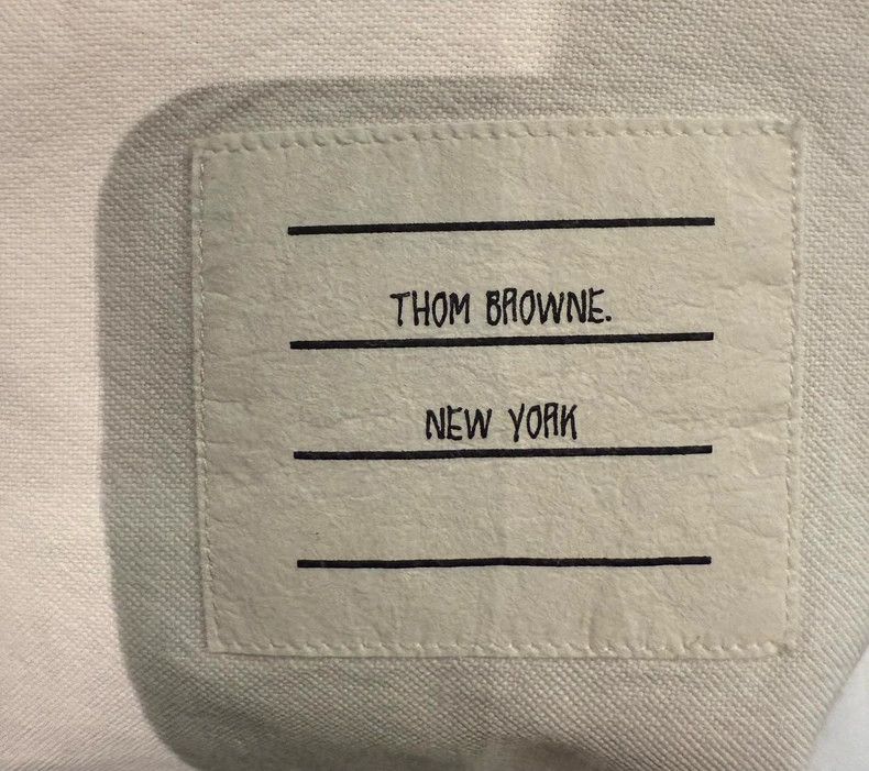 Thom Browne Thom Browne Classic double-sleeved shirt 2505-Nextarrow Size S / US 4 / IT 40 - 4 Thumbnail