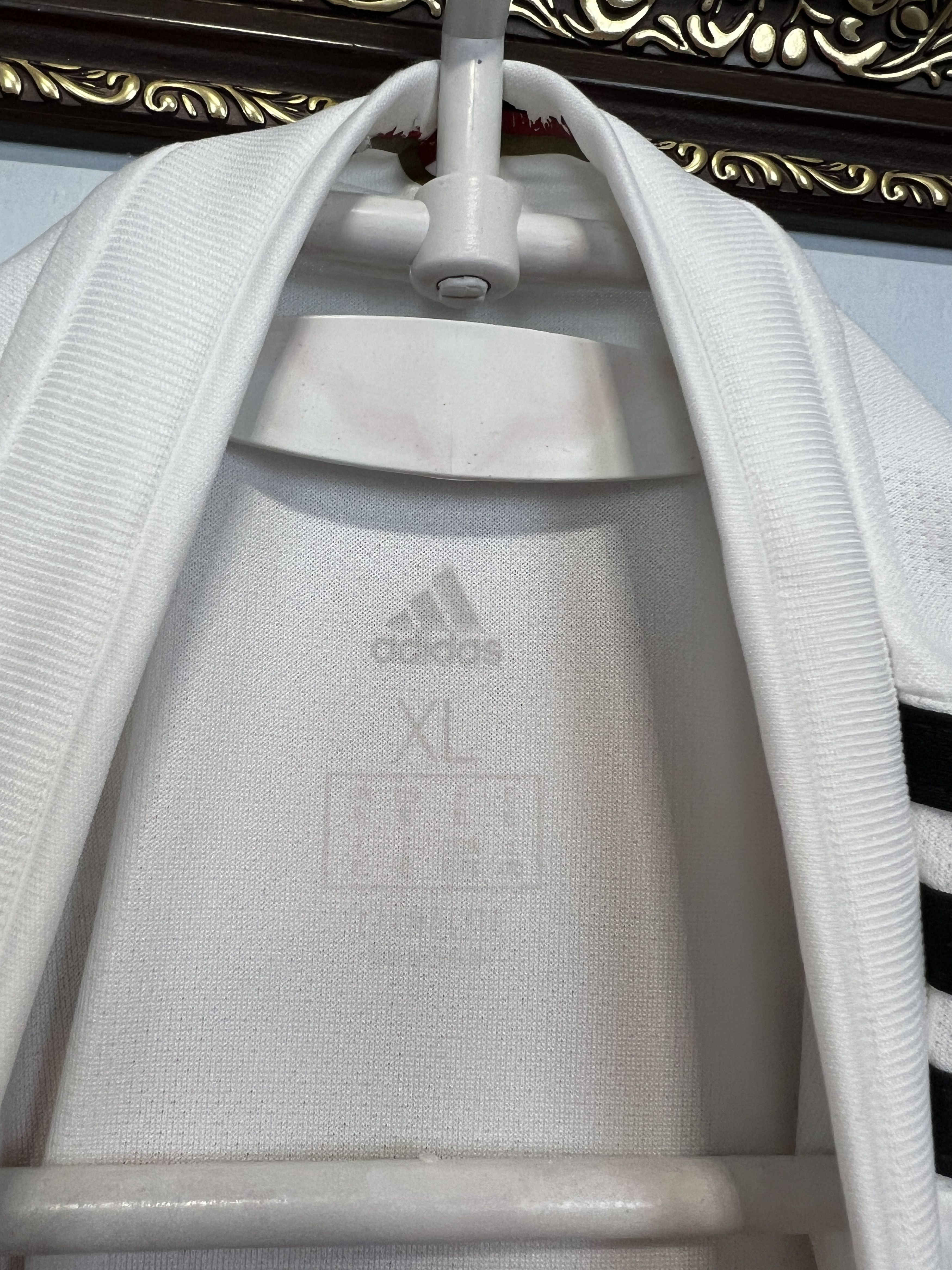 Adidas Germany Home football shirt 2018 Soccer Jersey Adidas Trikot Size US XL / EU 56 / 4 - 7 Thumbnail
