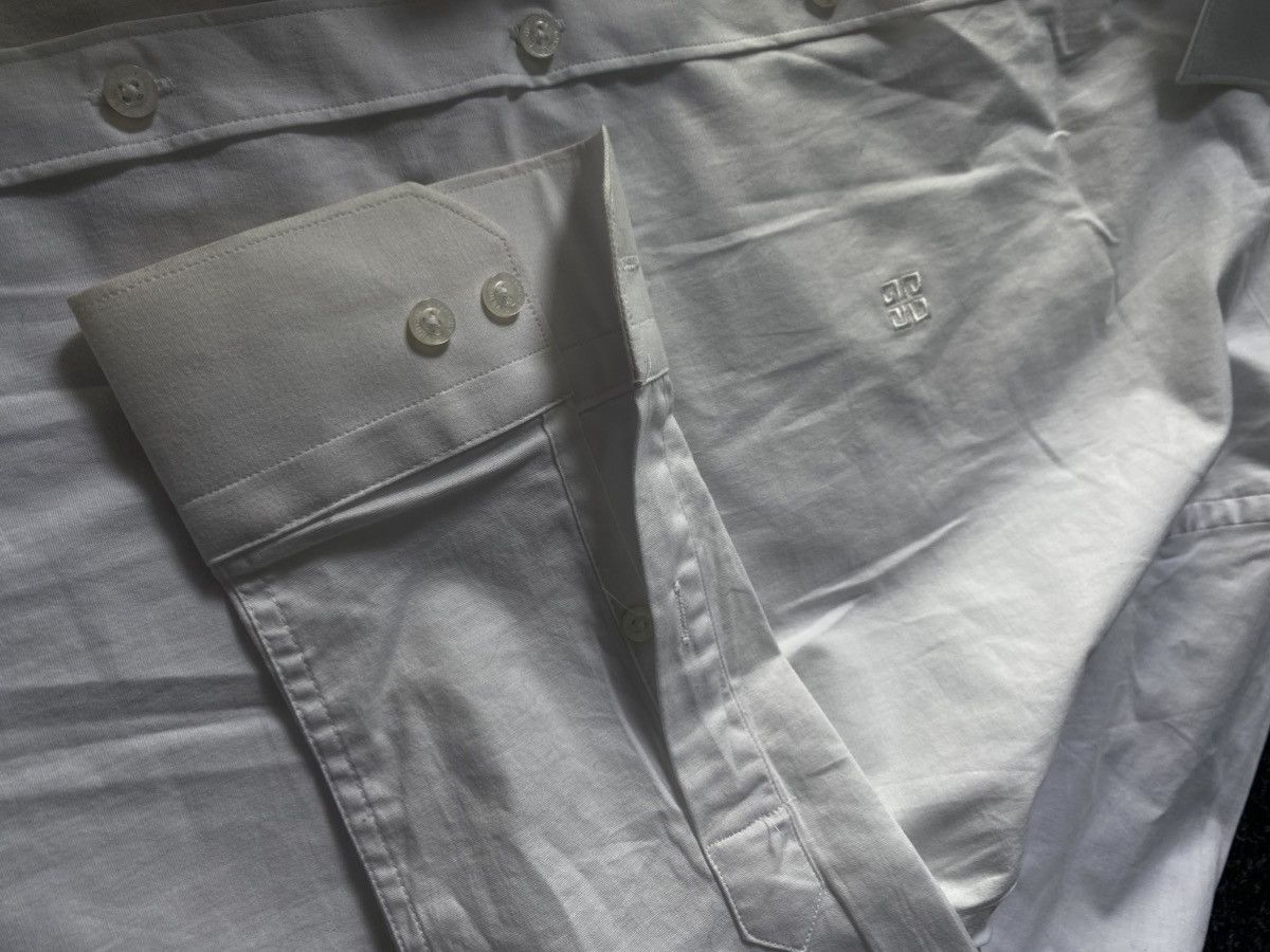 Givenchy × Vintage vintage Givenchy Shirt old money style rare basic Size US L / EU 52-54 / 3 - 10 Thumbnail