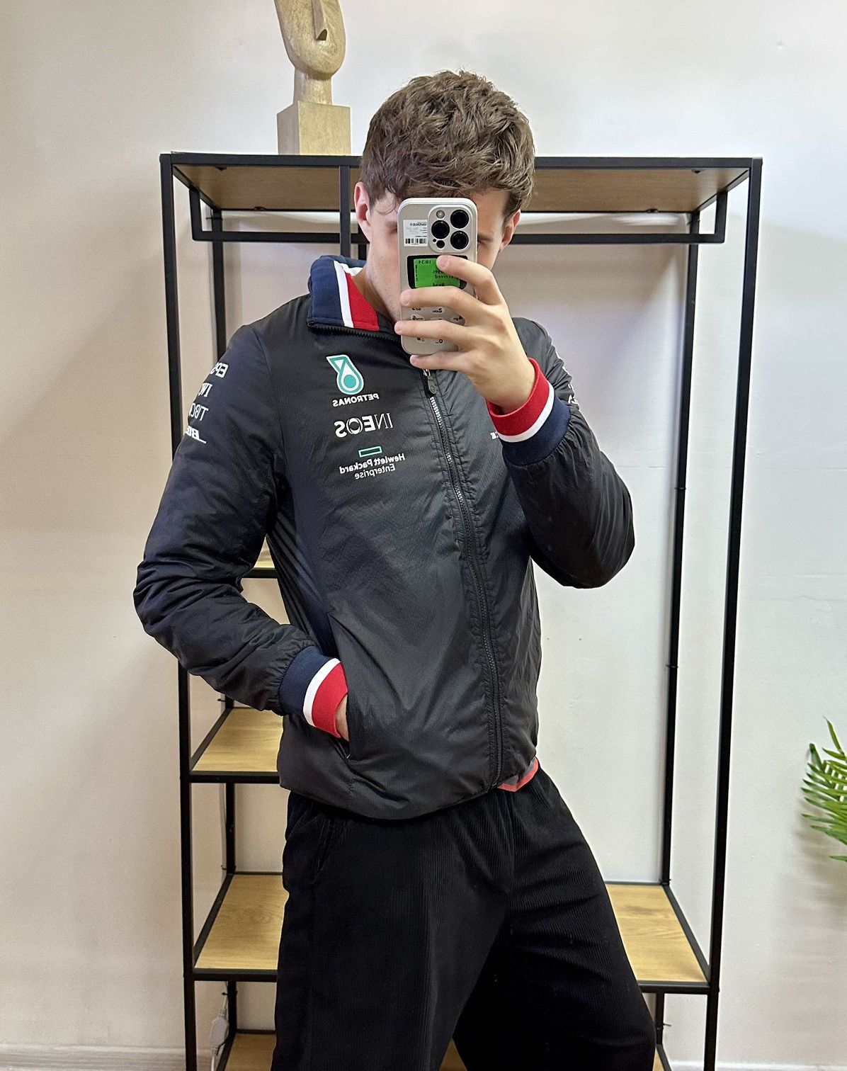 Mercedes-Benz Mercedes AMG Petronas Racing F1 jacket Team Formula 1 Benz S Size US S / EU 44-46 / 1 - 22 Thumbnail