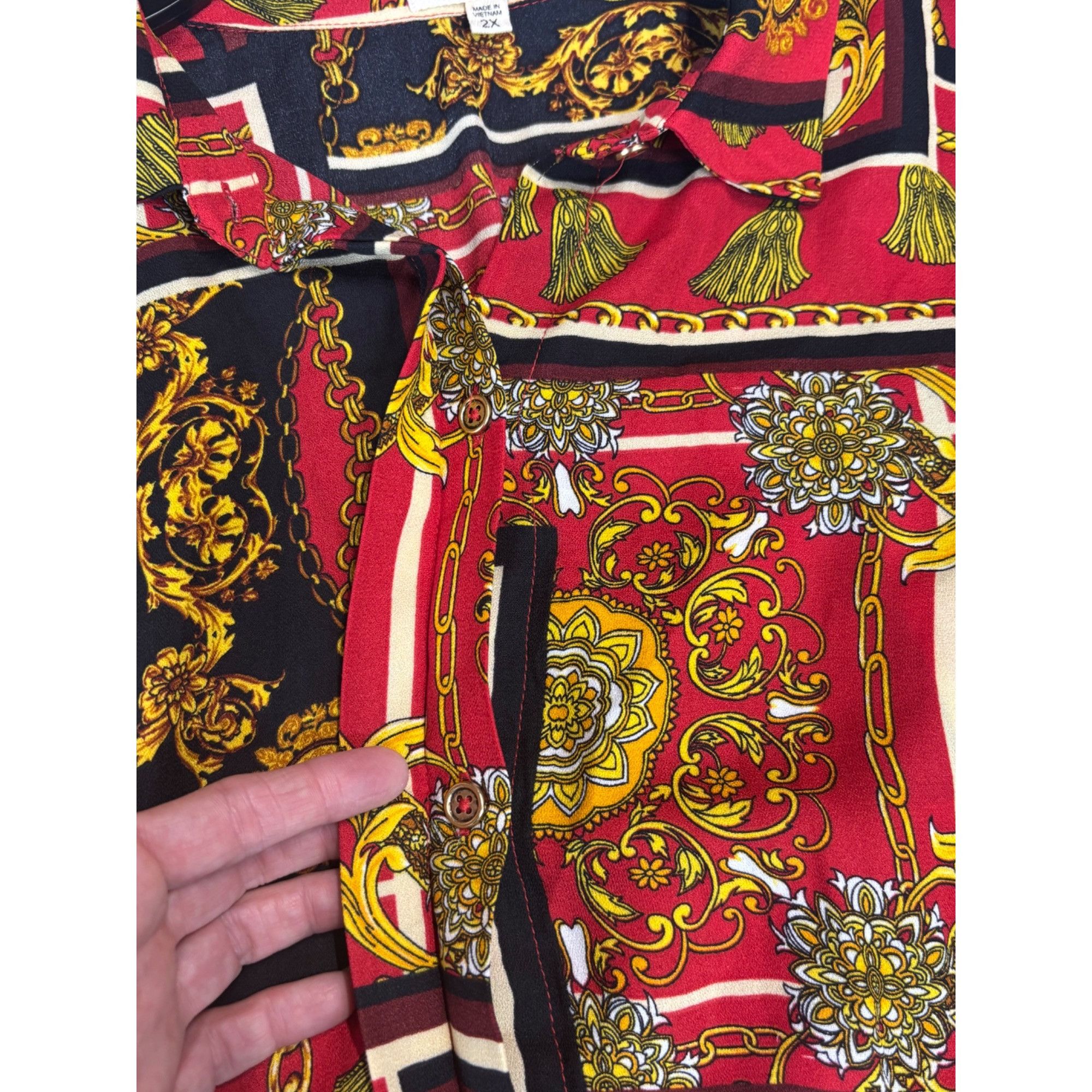 Other BeBop Trendy Plus Size Chain-Print Shirtdress, Scarlet/Blac Size ONE SIZE - 10 Thumbnail