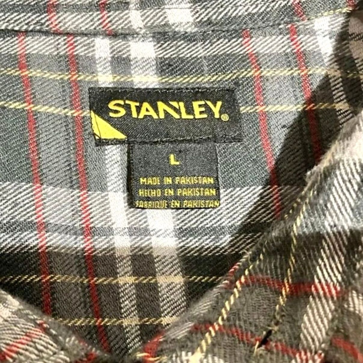 Vintage VINTAGE Stanley Plaid Flannel Shirt Gray Red Long Sleeve Button Up Mens Size L Size US L / EU 52-54 / 3 - 4 Thumbnail