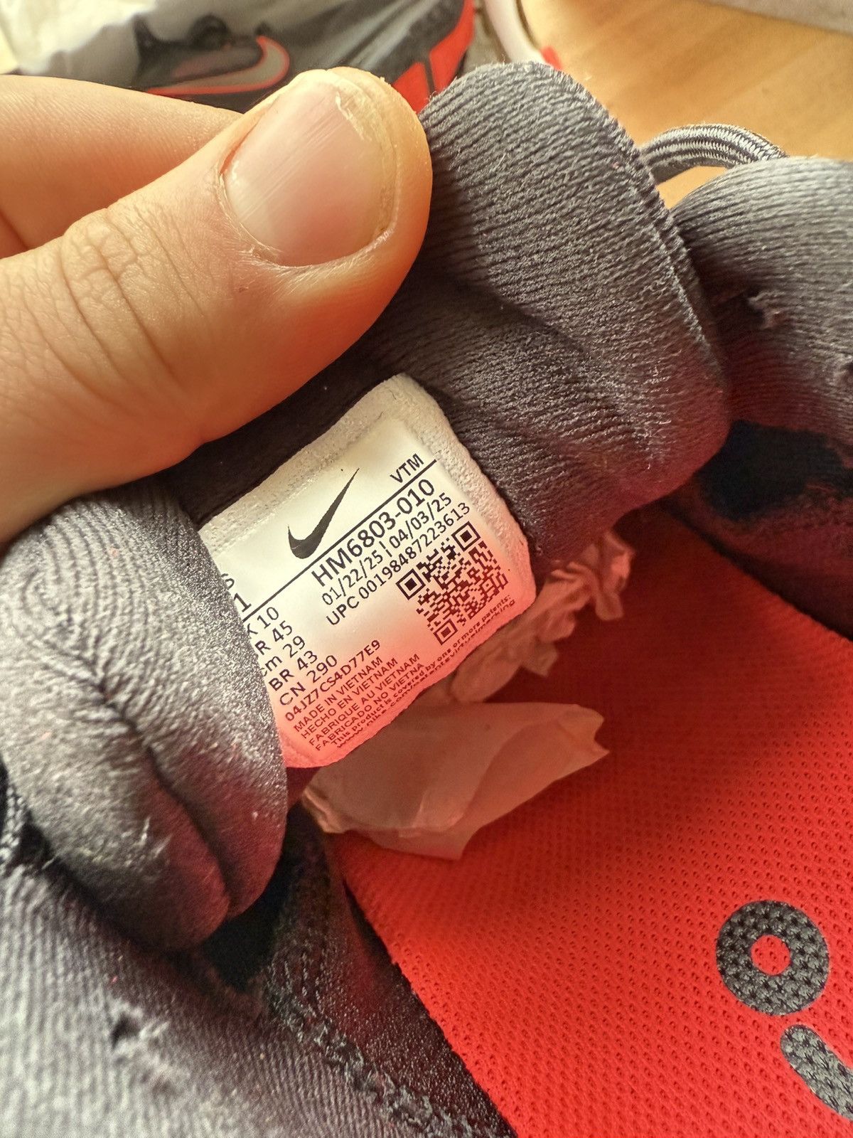 Nike Nike Zoom Black & Red Size US 11 / EU 44 - 7 Thumbnail