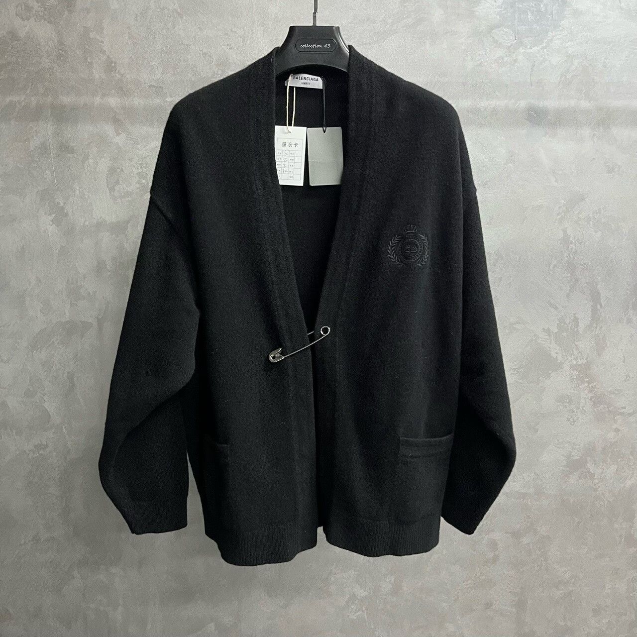 Balenciaga Balenciaga Black Pin-Trimmed V-Neck Cardigan Size US S / EU 44-46 / 1 - 1 Thumbnail