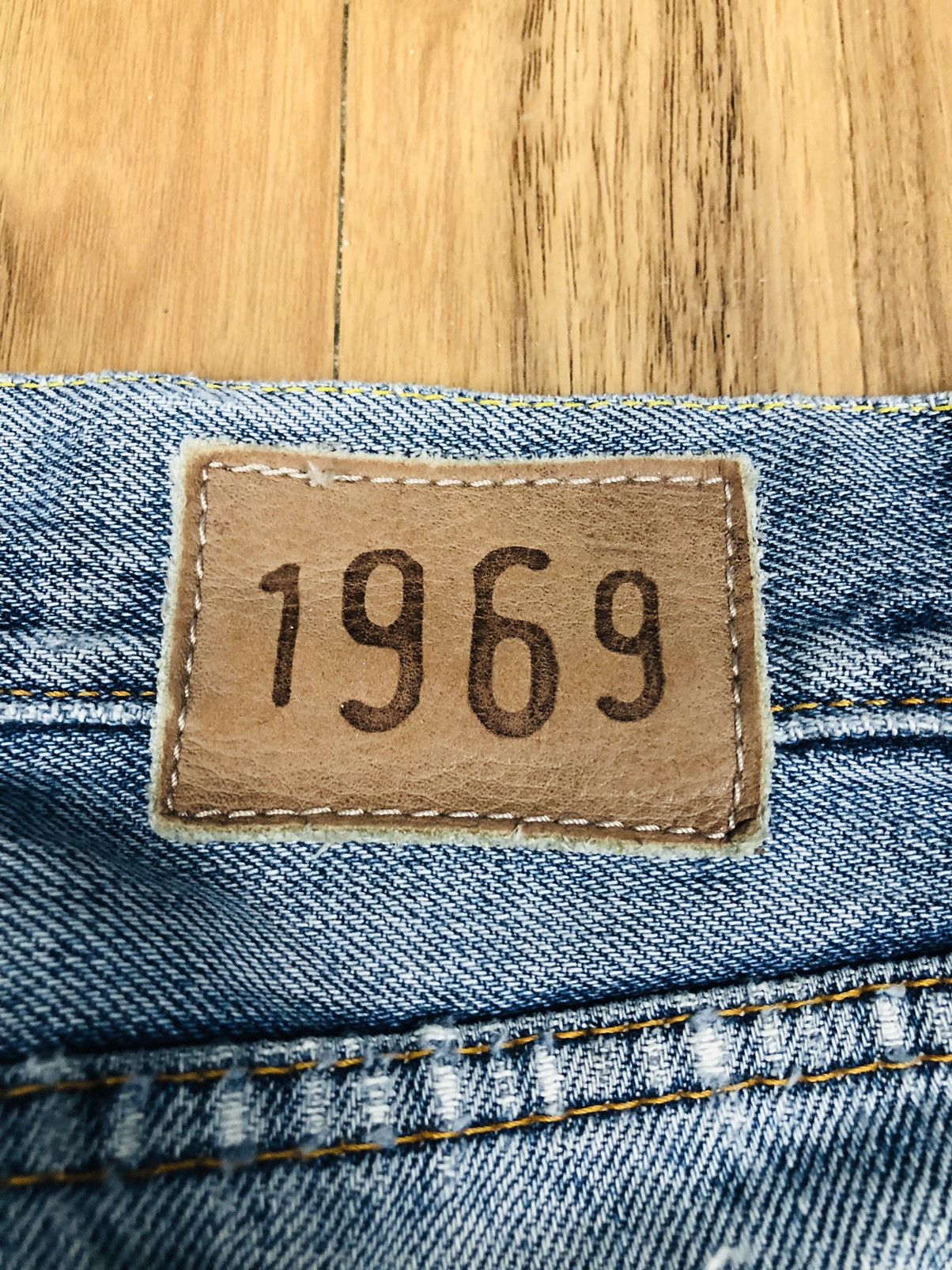 Gap Gap 1969 Jeans (35) Size US 31 - 23 Thumbnail