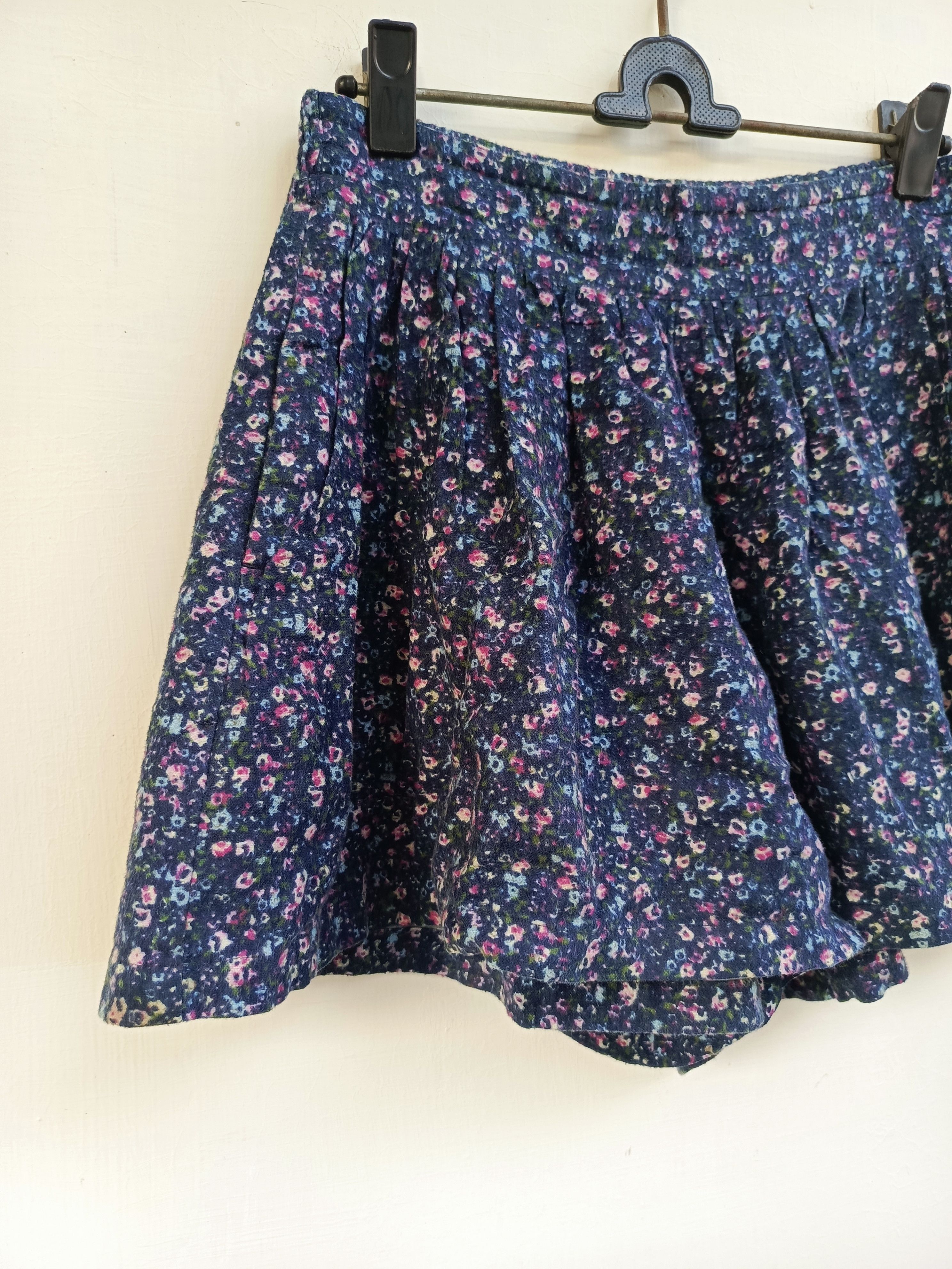 LOWRYS FARM Lowry Farm Floral Print Skort - Super Cute & Comfy Size 28" / US 6 / IT 42 - 2 Thumbnail