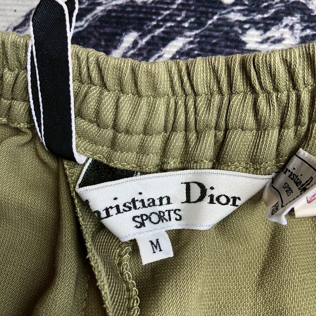 Christian Dior Monsieur Vintage 90s Christian Dior Sports Khaki Utility Shorts Size 27" / US 4 / IT 40 - 6 Thumbnail