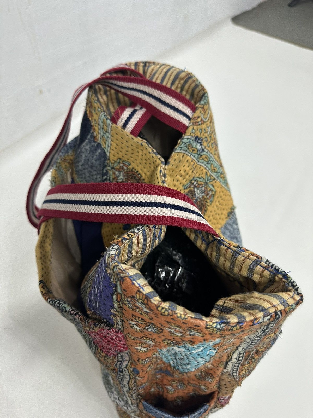 Handmade Custom Made Distressed denim Patchwork Boro Paisley tote bag Size ONE SIZE - 11 Thumbnail
