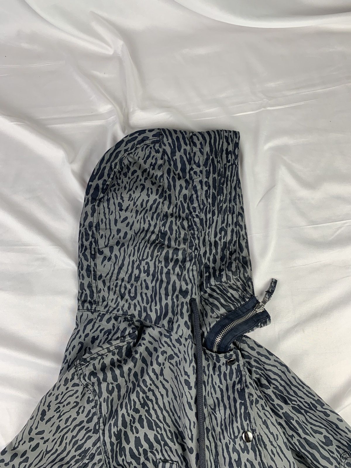 Gap 2000s Gap USA Snow Leopard Camo Fish Tail Parka Jacket Size US S / EU 44-46 / 1 - 3 Thumbnail
