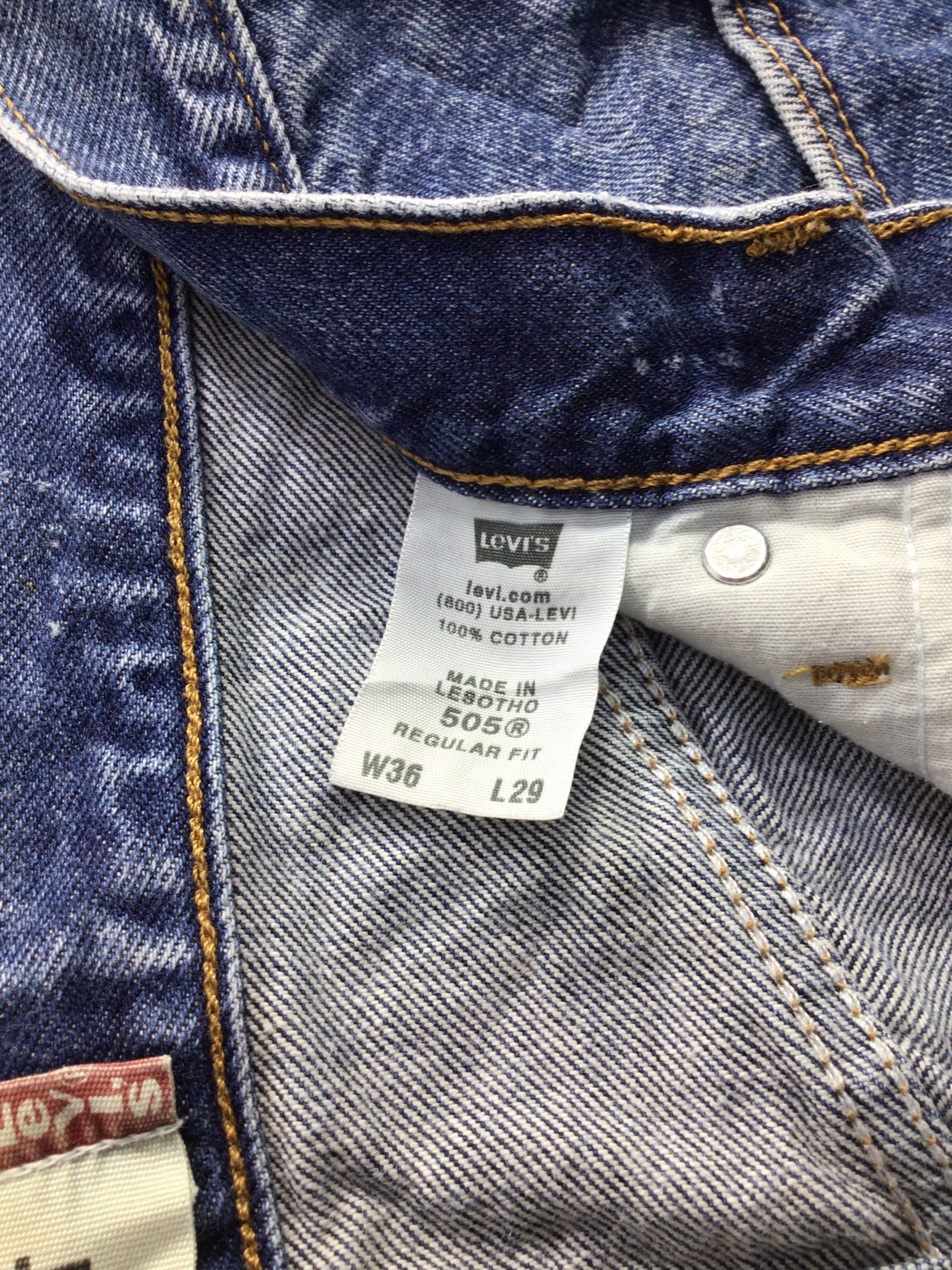 Levi's Vintage Levis 505 Jeans Faded Blue Denim KJ169 Size US 36 / EU 52 - 10 Thumbnail