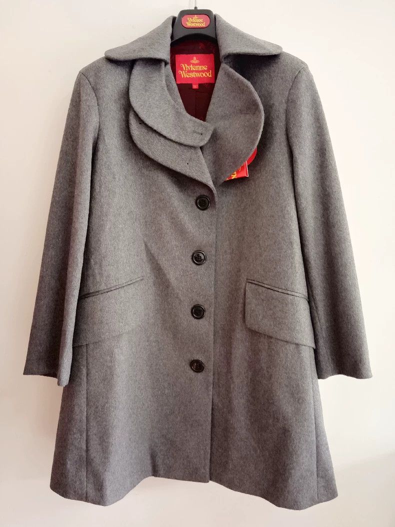 Vivienne Westwood Vivienne Westwood Love takes a woolen coat Size M / US 6-8 / IT 42-44 - 1 Thumbnail