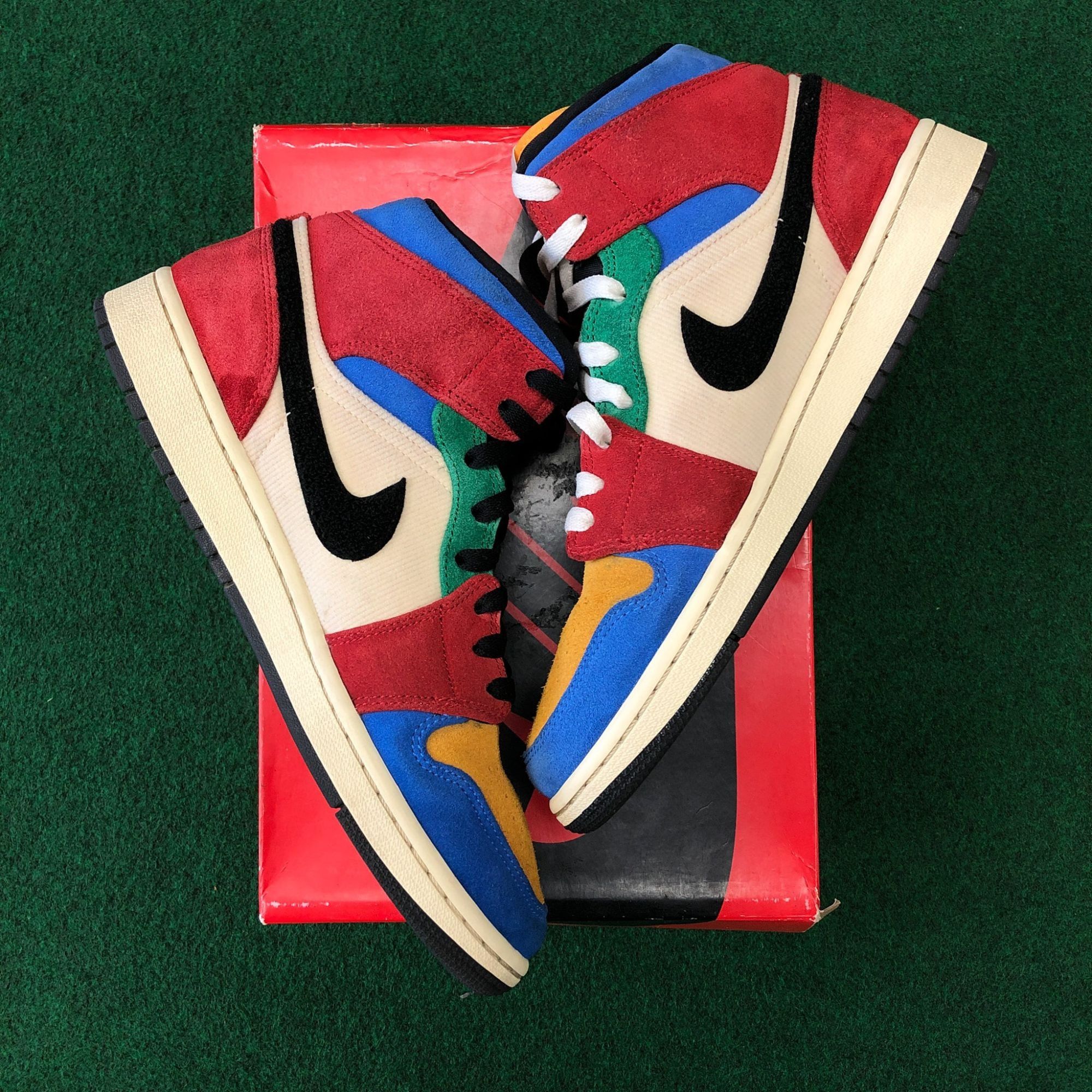 Nike Pre-Owned Air Jordan 1 Mid Fearless ‘Blue the Great’ - Size Size US 9 / EU 42 - 2 Thumbnail
