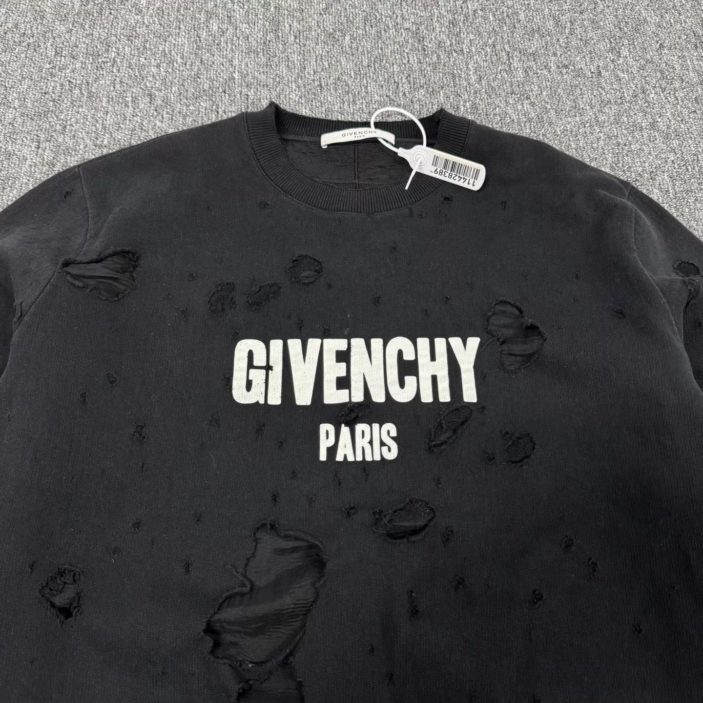 Givenchy Givenchy Distressed Destroyed Sweatshirt XL 99 New Size US XL / EU 56 / 4 - 5 Thumbnail