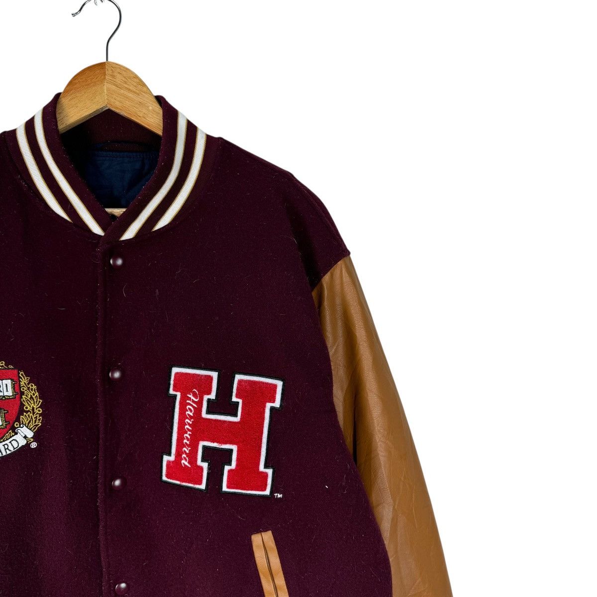 GU 🌟GU X UNIVERSITY HARVARD VARSITY SYNTHETIC LEATHER JACKET Size US L / EU 52-54 / 3 - 4 Thumbnail