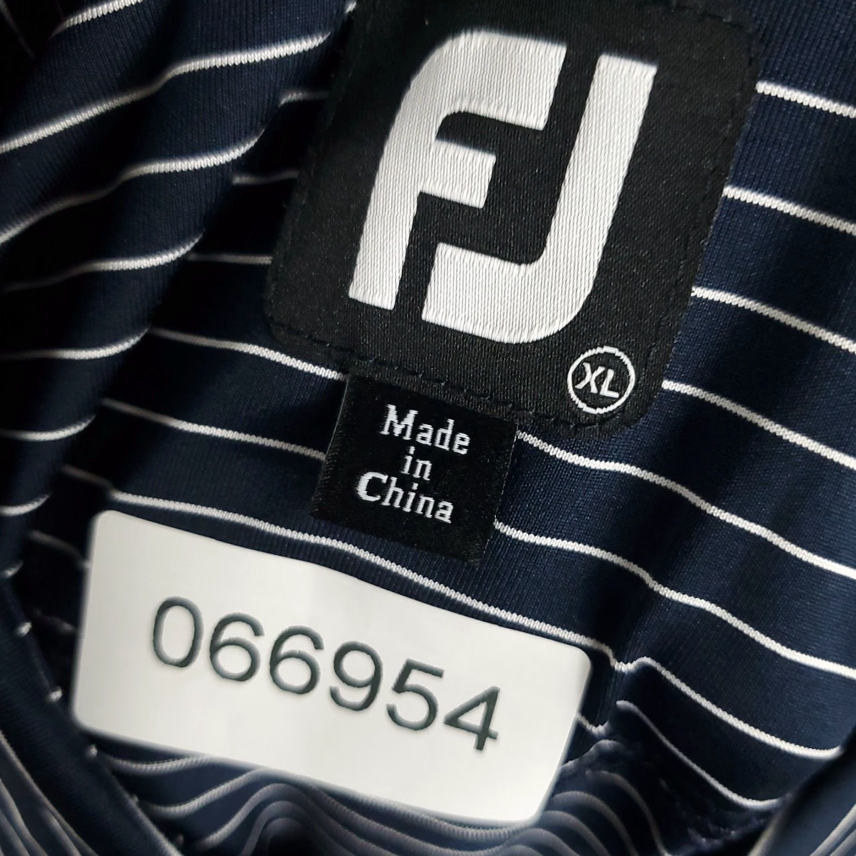Footjoy FootJoy Polo Shirt Mens XL Blue Striped Short Sleeve Golf Polo Shirt Regular Fit 100% Polyester Blue FootJoy Shirt Mens XL Size US XL / EU 56 / 4 - 8 Thumbnail