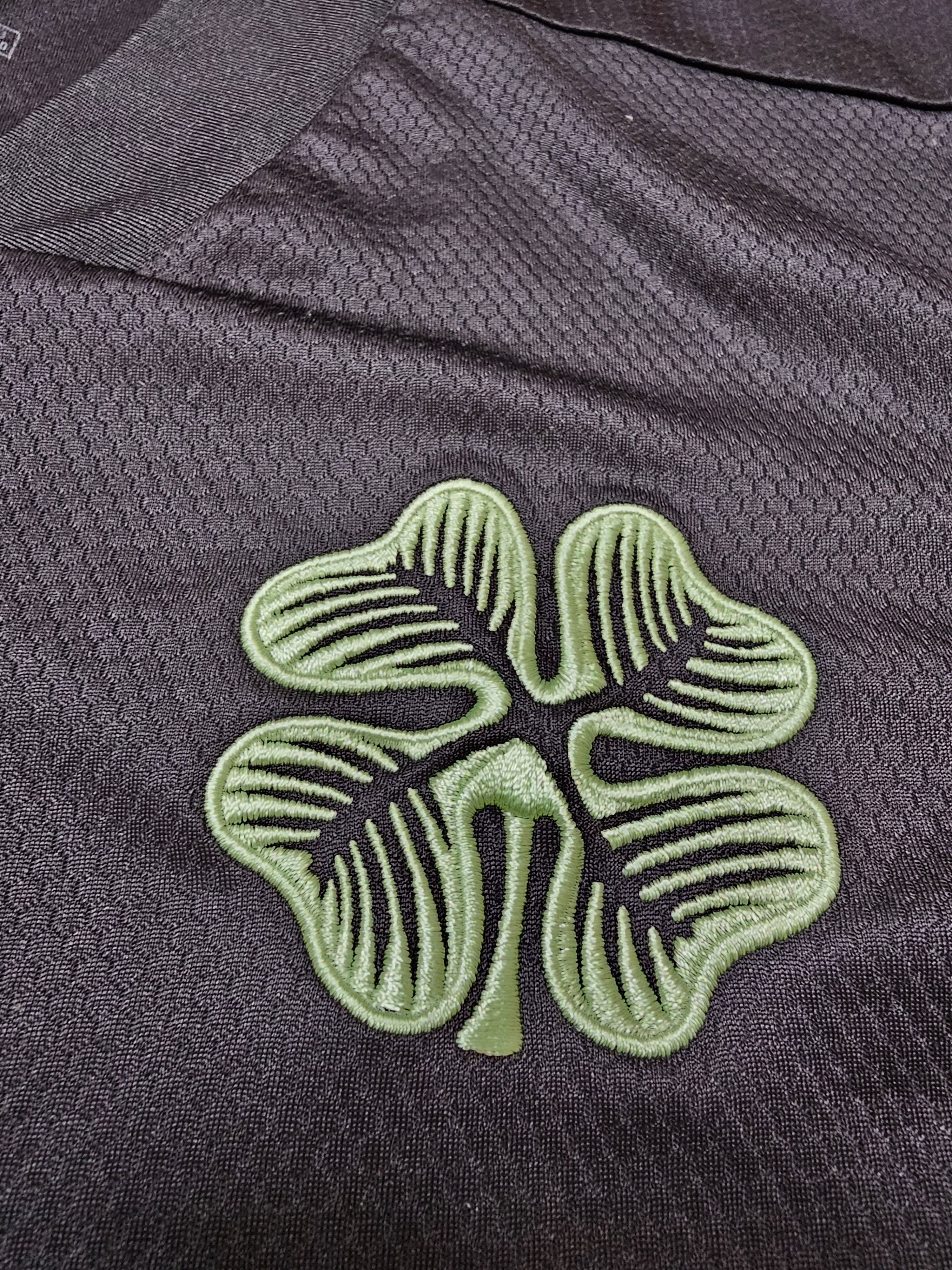 Adidas CELTIC 2020 2021 THIRD FOOTBALL SHIRT SCOTLAND SOCCER JERSEY Size US XL / EU 56 / 4 - 4 Thumbnail