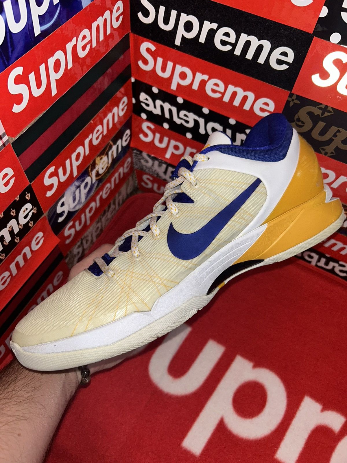 Nike Nike Kobe 7 Lakers Home 488371-101 size 14 Size US 14 / EU 47 - 10 Thumbnail
