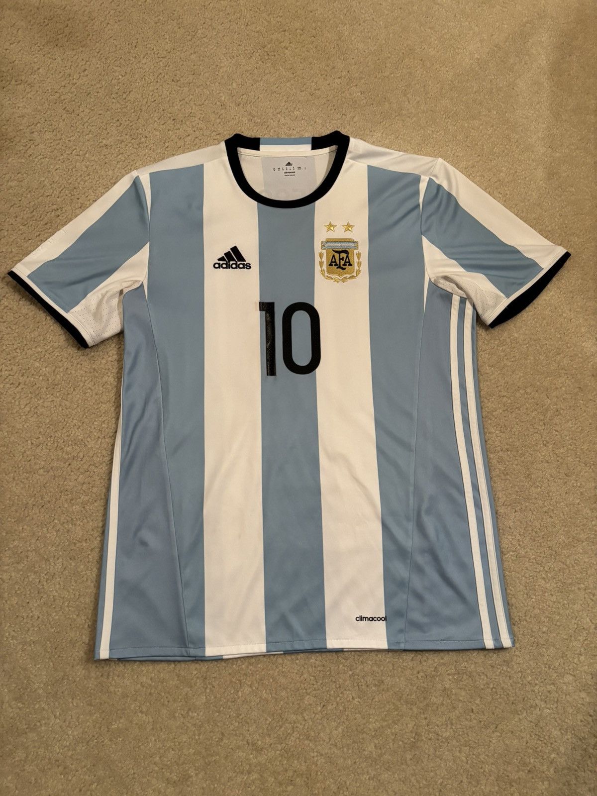 Adidas Argentina 2016/17 Messi Home Jersey Size US M / EU 48-50 / 2 - 1 Thumbnail