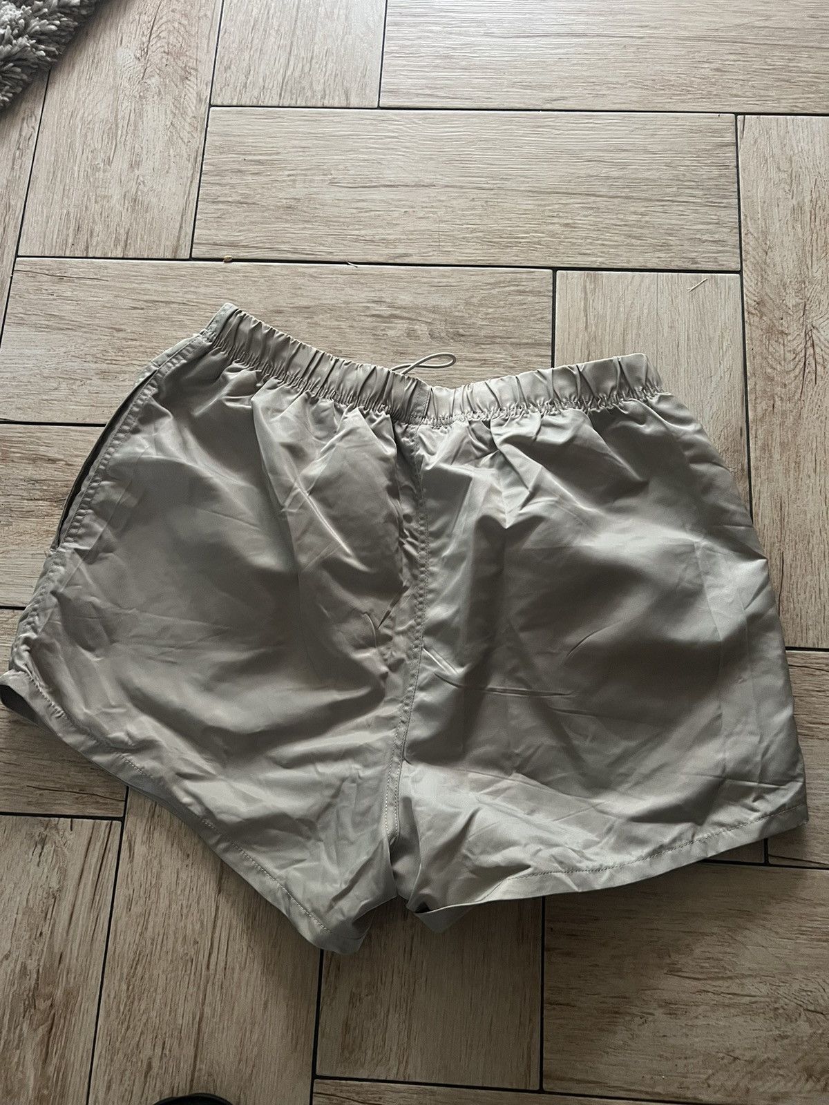 Essentials Fear of god essentials shorts Size US 30 / EU 46 - 2 Thumbnail