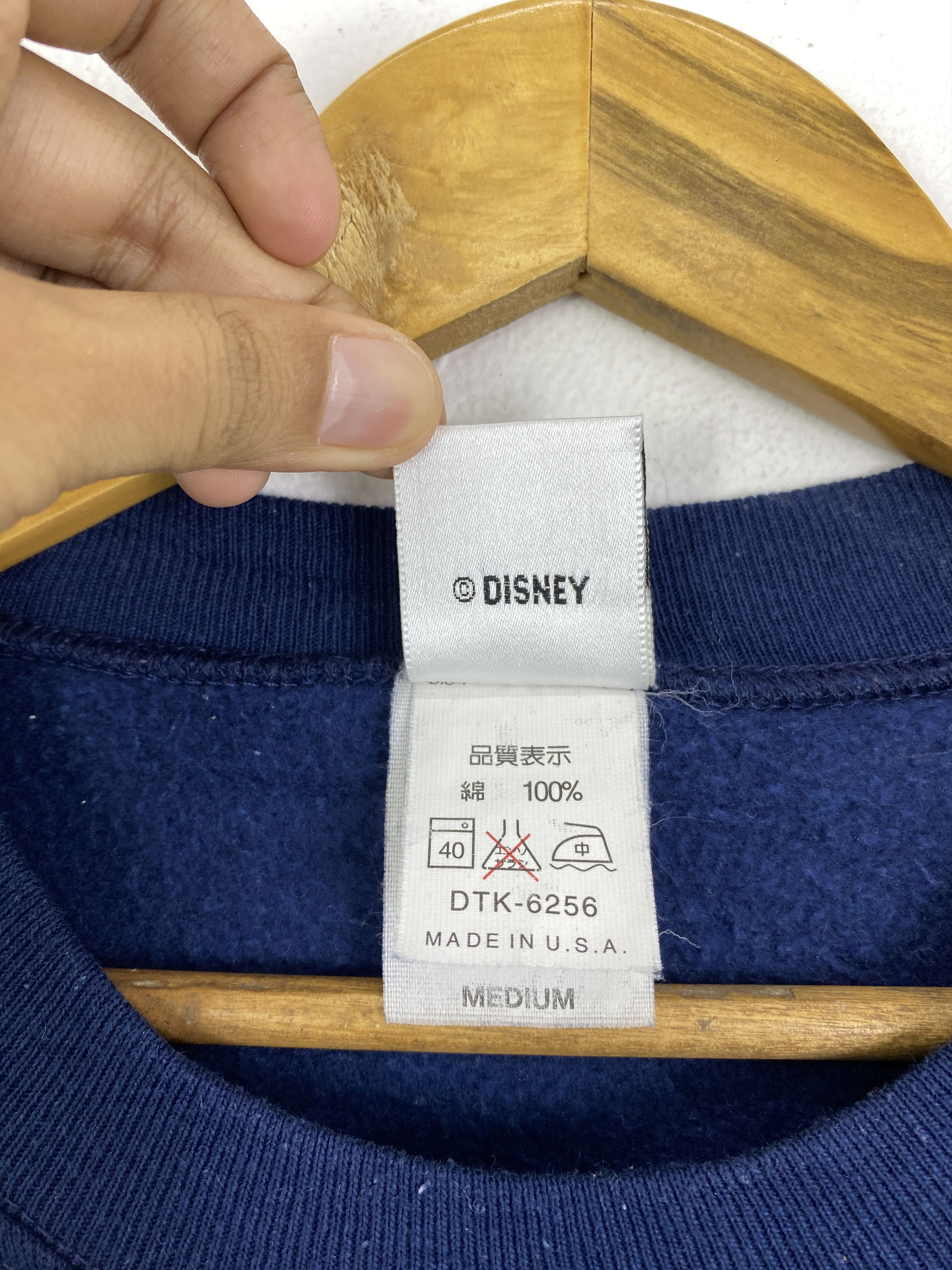Mickey Mouse Vintage 90s Disney Mickey Mouse Printed Sweatshirt SH0196 Size US M / EU 48-50 / 2 - 6 Thumbnail