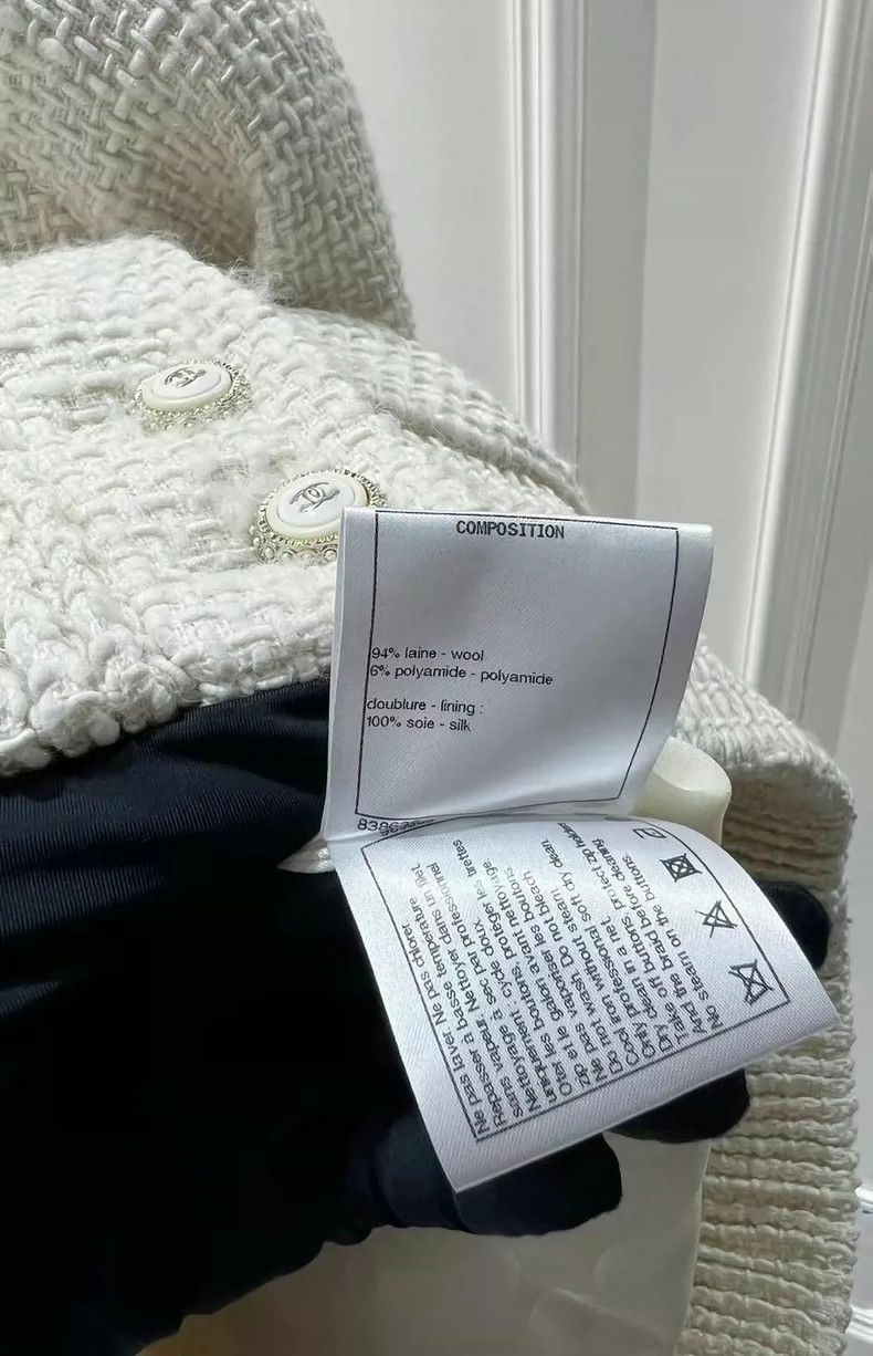 Chanel Chanel 2019 Autumn and Winter Preview Series Beige Woven C Size XXS / US 00 / IT 34 - 7 Thumbnail