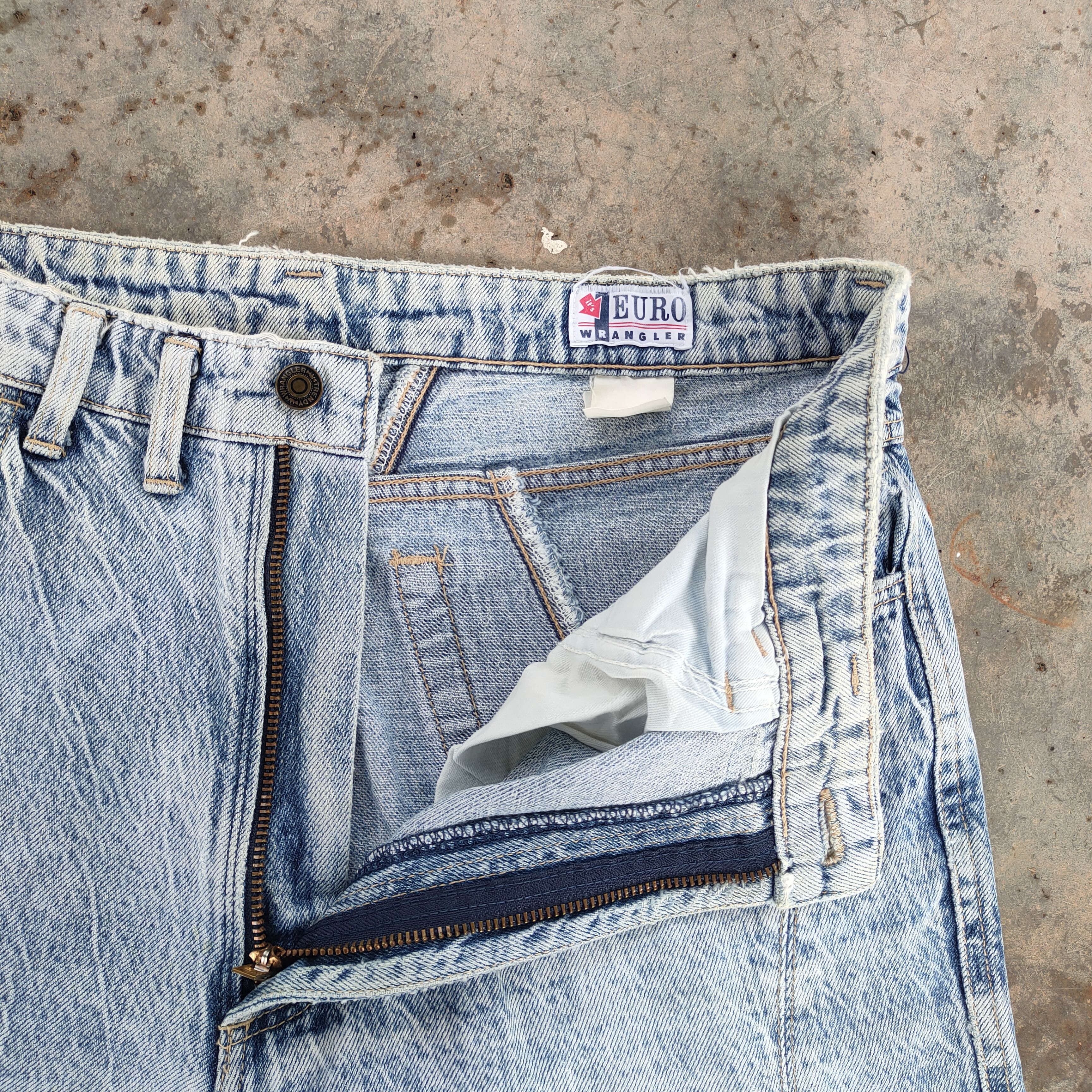 Seditionaries × Wrangler VINTAGE EURO WRANGLER FADED DISTRESSED JEANS DENIM PANTS Size US 36 / EU 52 - 11 Thumbnail