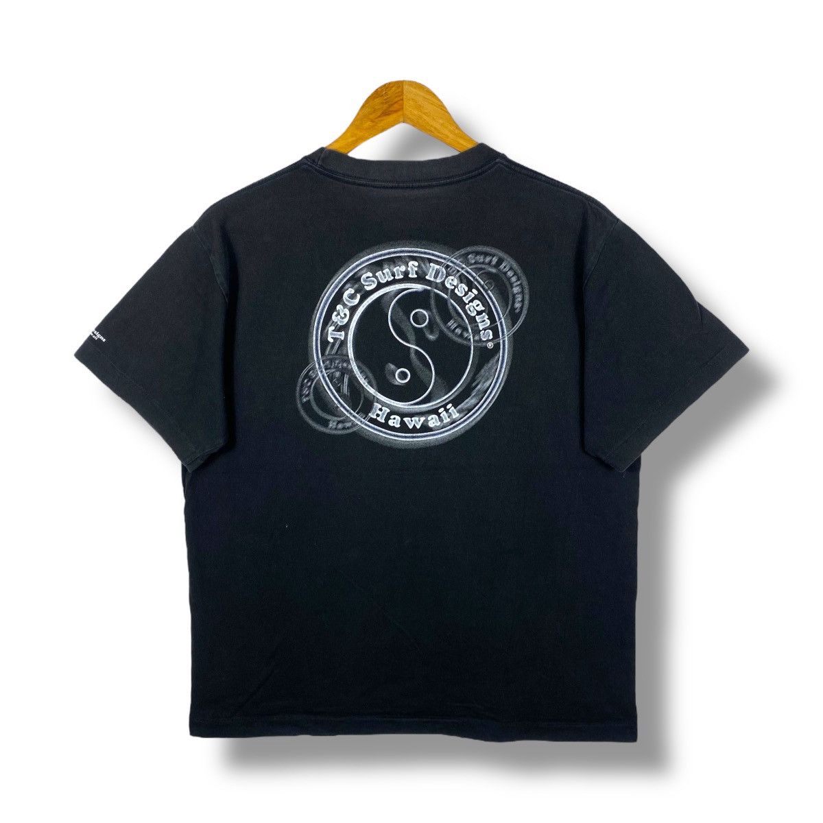 Vintage Vintage 90's T&C Surf Designs Pearl City Hawaii Graphic Tee Size US L / EU 52-54 / 3 - 1 Thumbnail