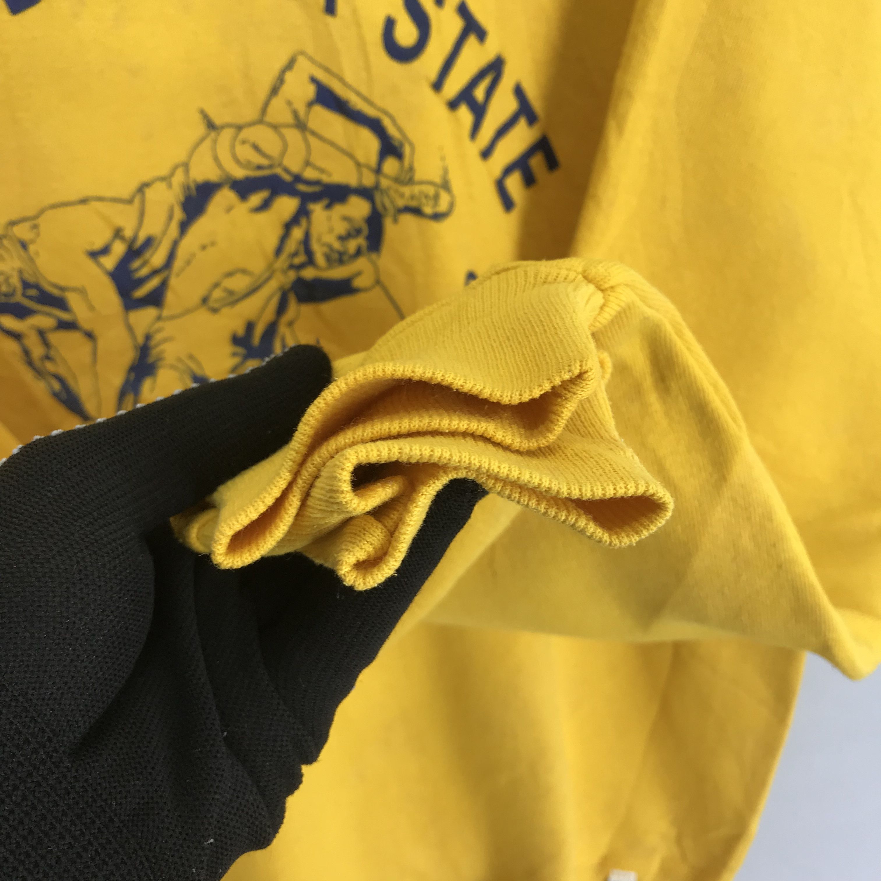 Vintage Vintage 90's Distressed South Dakota State Yellow - 317 Size US L / EU 52-54 / 3 - 6 Thumbnail