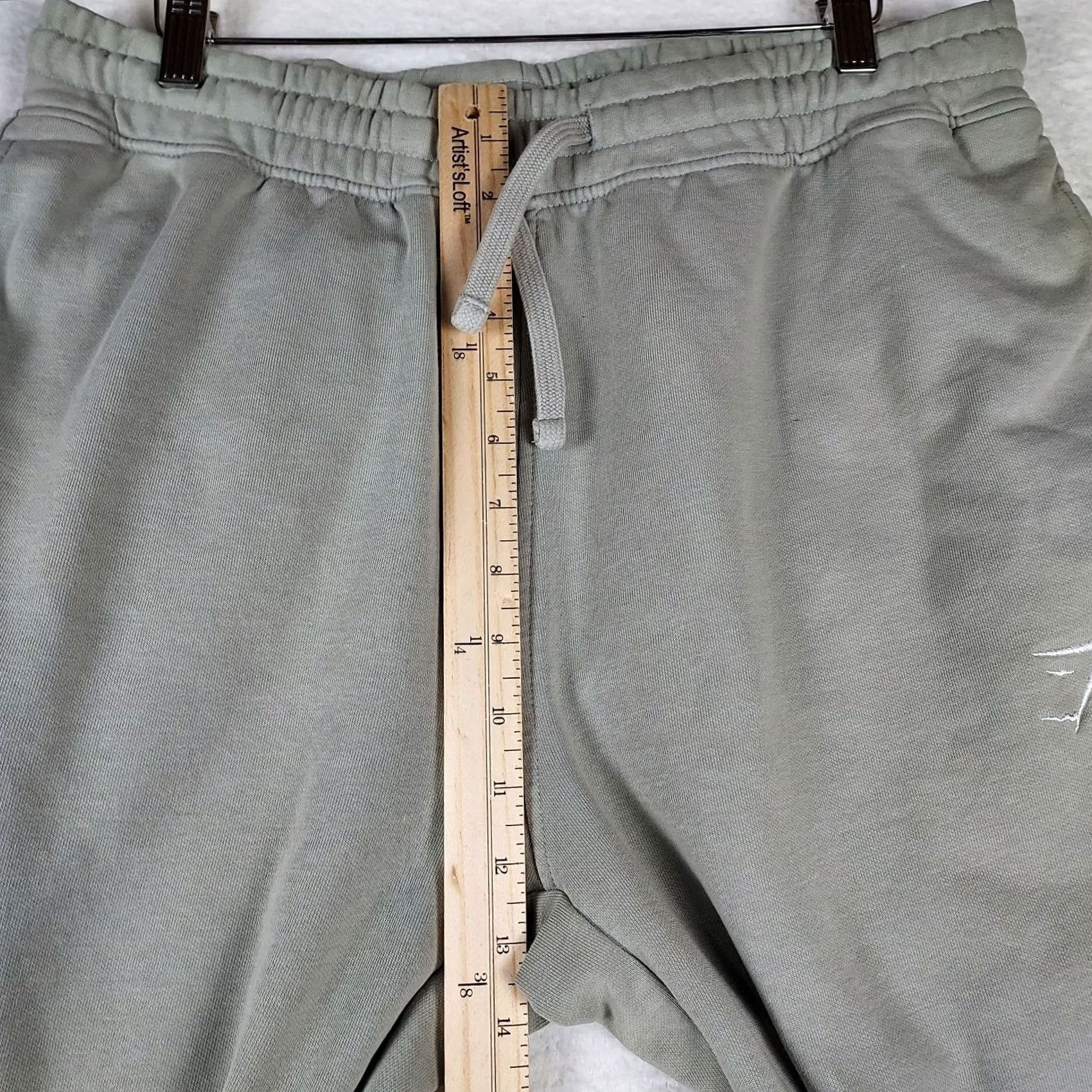 Gymshark Gymshark Men’s L Jogger Sweatpants Sage Green Fleece Lined Drawstring Size US 33 - 7 Thumbnail