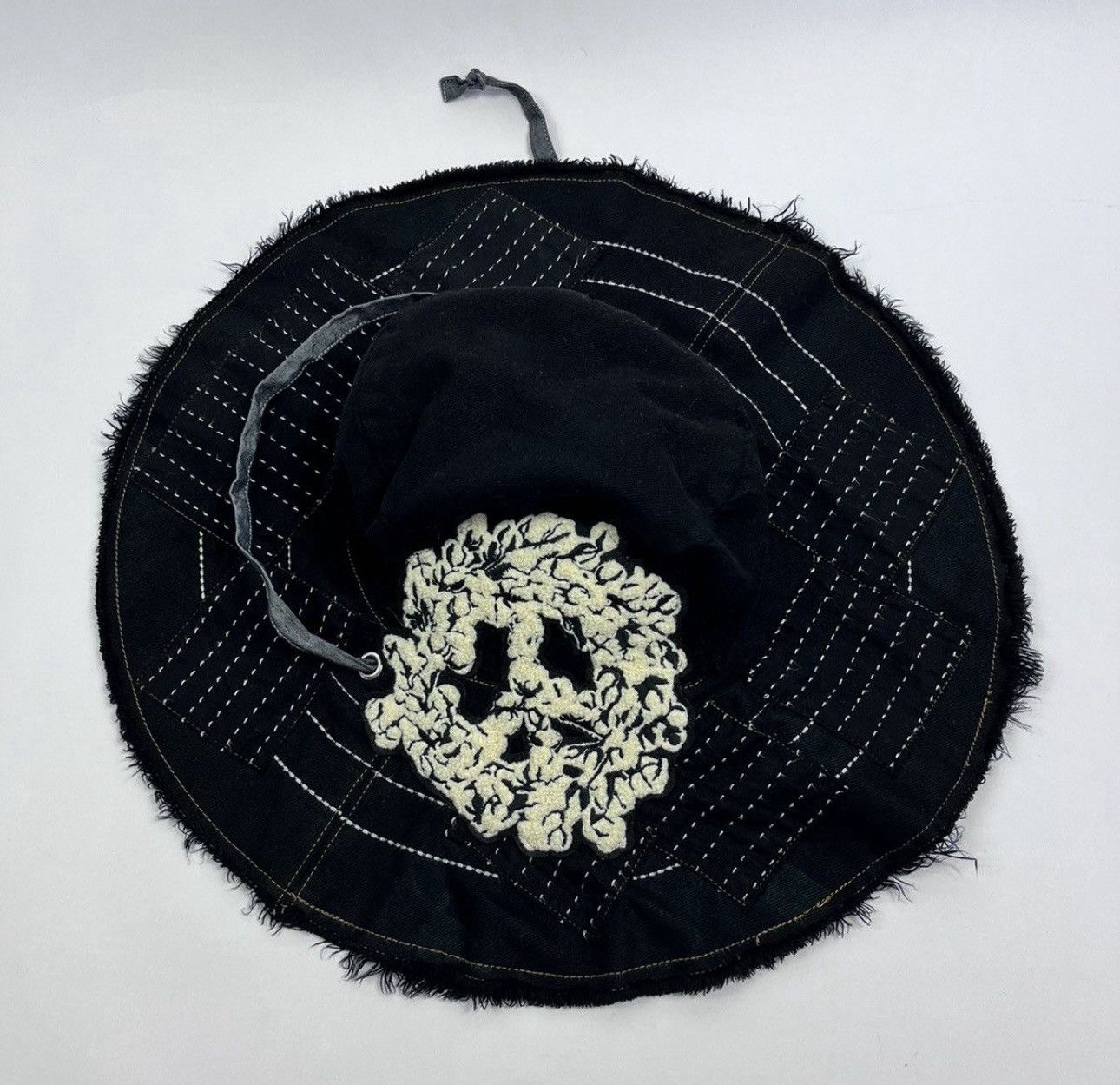 DENIM TEARS DENIM TEARS BLACK COTTON EMBROIDERED HAT Size ONE SIZE - 8 Thumbnail