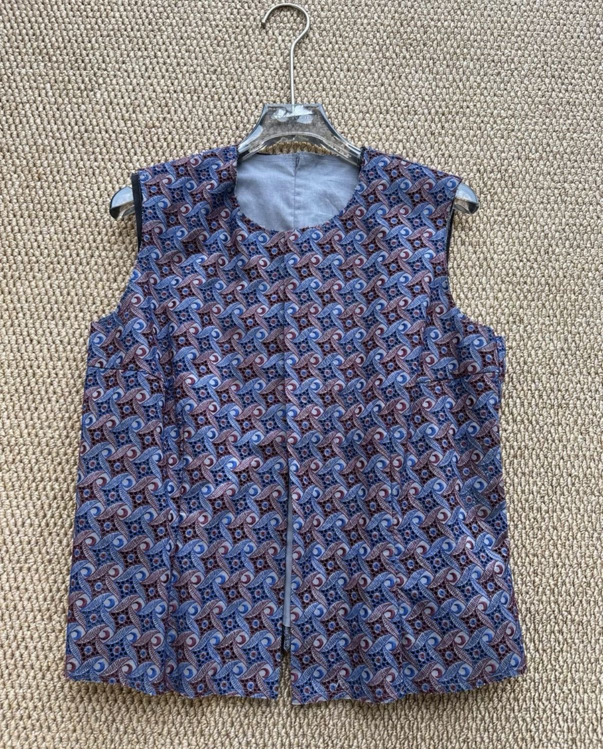 Comme des Garcons COMME des GARÇONS Sleeveless Vest K23 Size M / US 6-8 / IT 42-44 - 1 Thumbnail