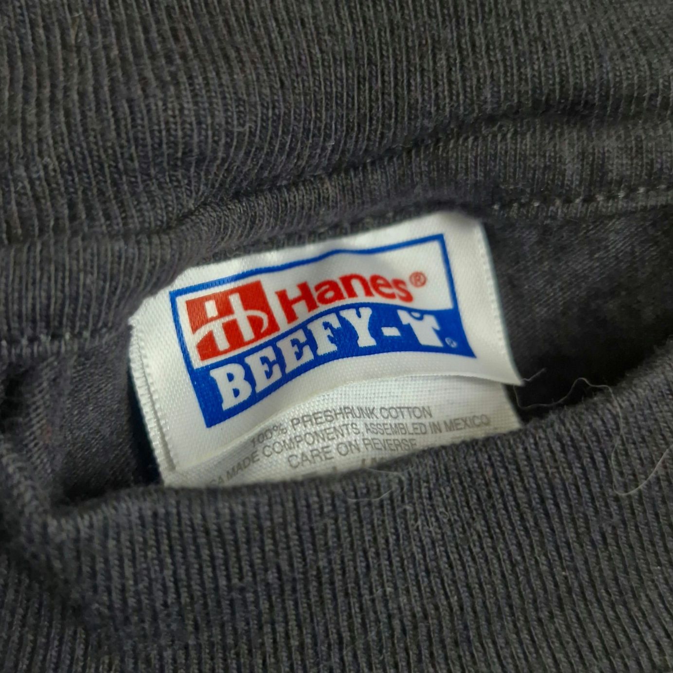 Hanes SharperImage Vintage Black Graphic Tee Hanes Beefy T Size L Size US L / EU 52-54 / 3 - 3 Thumbnail