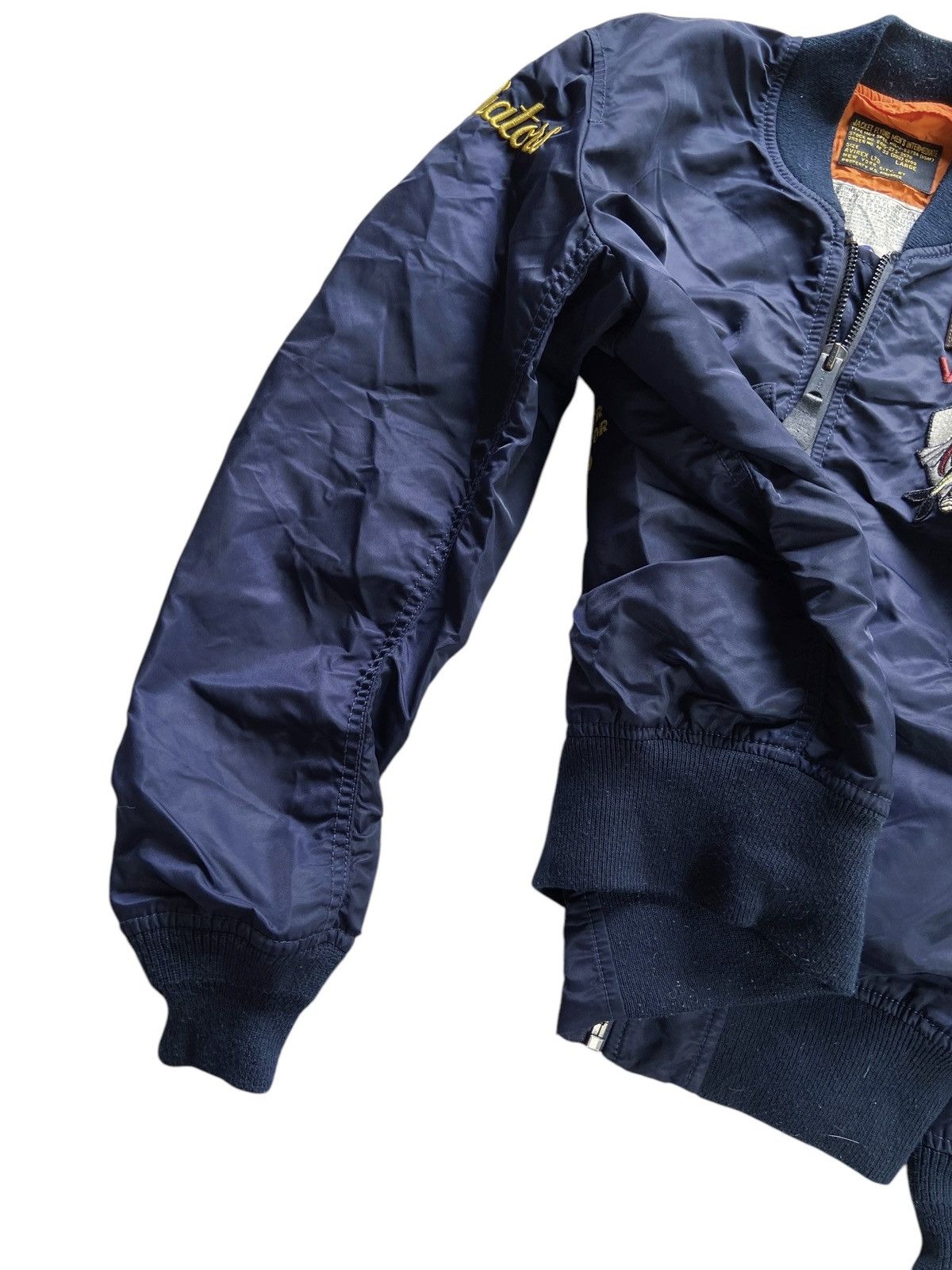 Avirex 90s AVIREX GLADIATORS VFA 106 USN FLIGHT BOMBERS JACKET Size US S / EU 44-46 / 1 - 8 Thumbnail