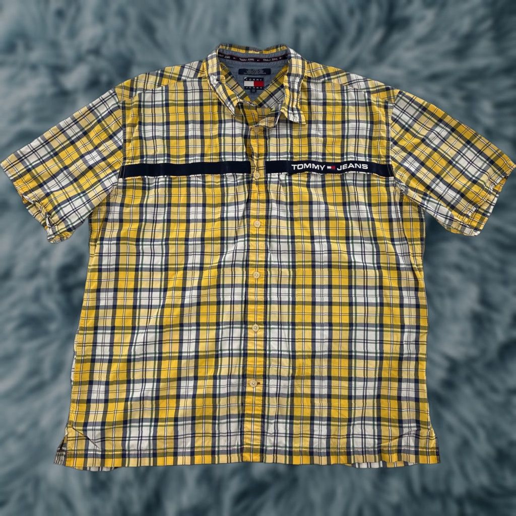 Tommy Hilfiger VINTAGE Tommy Hilfiger Plaid Button-Up Shirt Adult XXL Yellow Short Sleeve Pocket Casual Mens Size US XXL / EU 58 / 5 - 1 Thumbnail