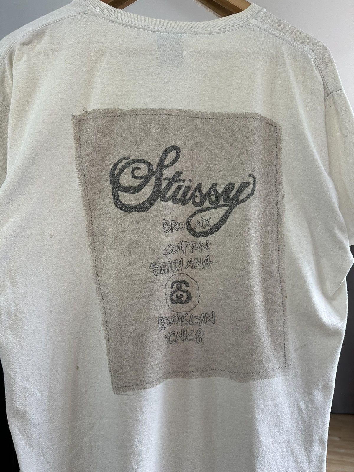 Stussy Vintage Stussy Distressed T-Shirt Big Logo Faded Y2K Size US L / EU 52-54 / 3 - 6 Thumbnail