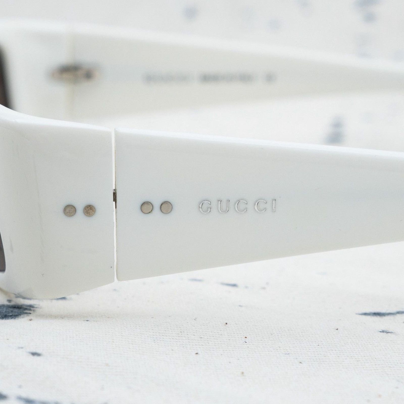 Gucci × Vintage Iconic gucci white old logo rectangular vintage sunglasses Size ONE SIZE - 6 Thumbnail