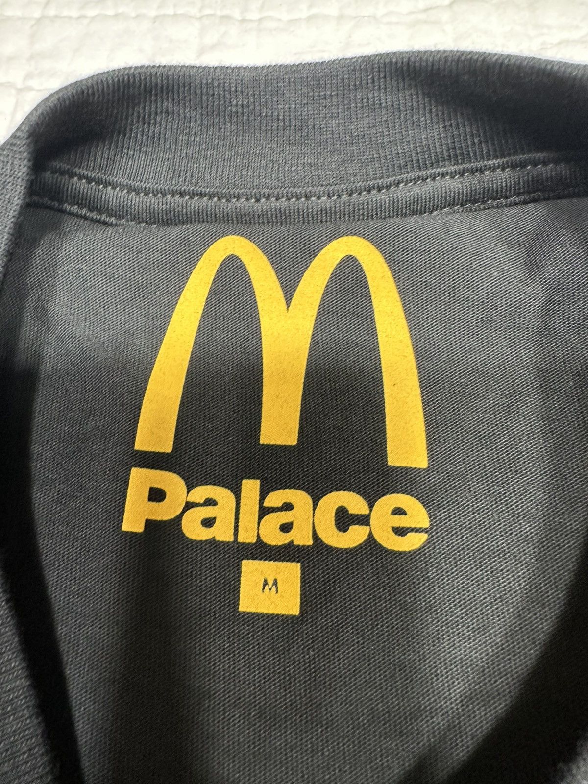 Palace Palace McDonalds Logo Tee/ Medium Size US M / EU 48-50 / 2 - 3 Thumbnail