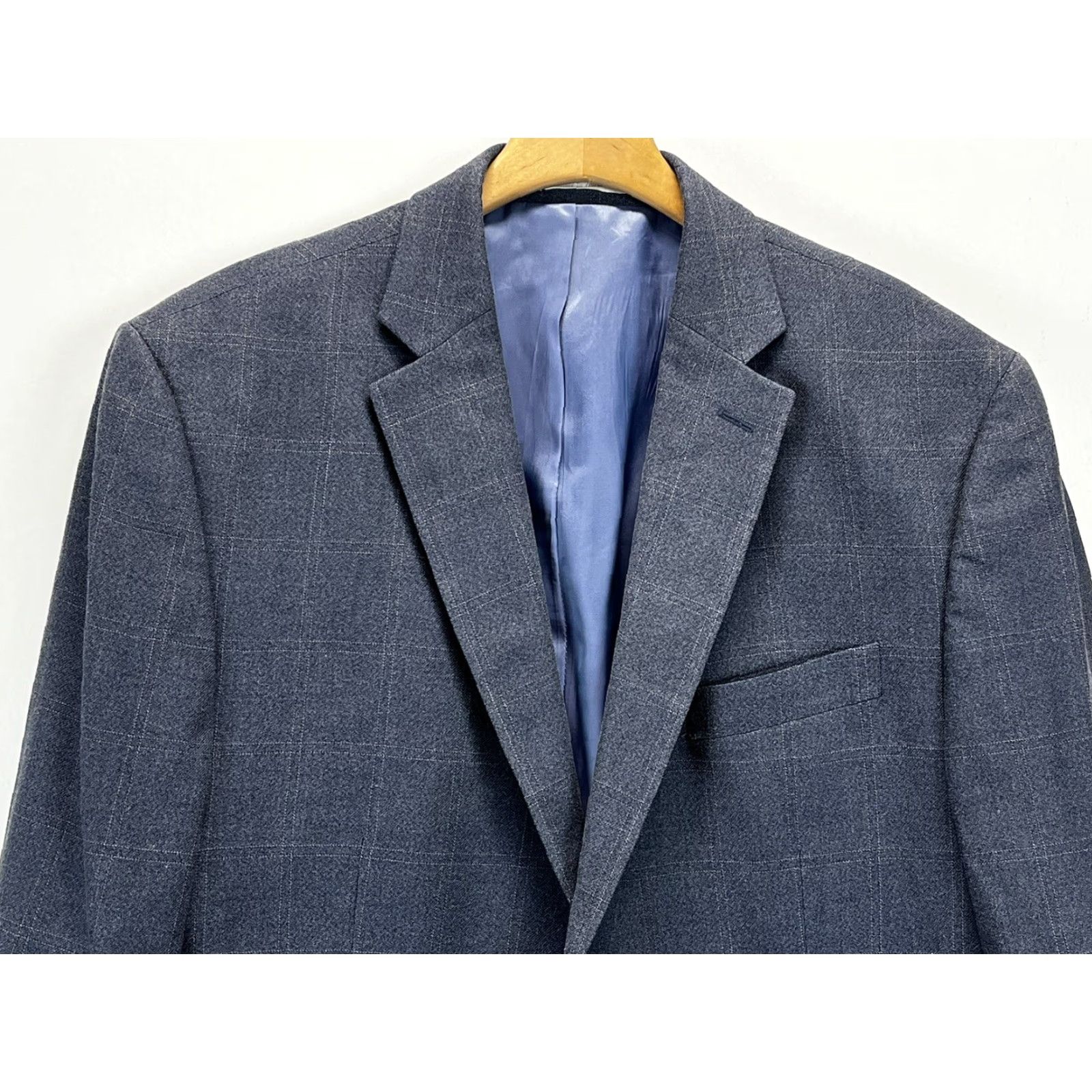 Ralph Lauren VINTAGE Ralph Lauren LRL Blue Windowpane Blazer Jacket Mens 44 Two-Button 32" Jacket 44 Blue Mens Blazer - Classic Modern Fit Size 44R - 4 Thumbnail