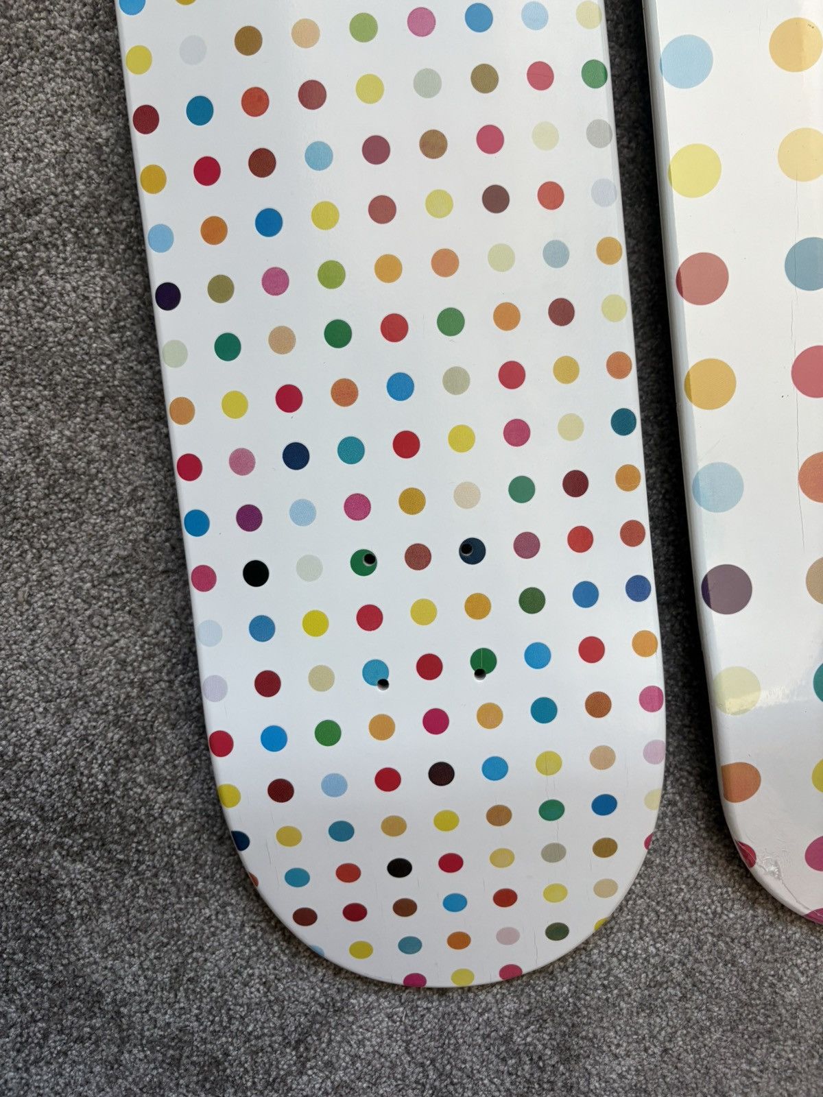 Damien Hirst × Supreme Supreme x Damien Hirst 2009 Spots Skateboard Deck Full Set Size ONE SIZE - 6 Thumbnail