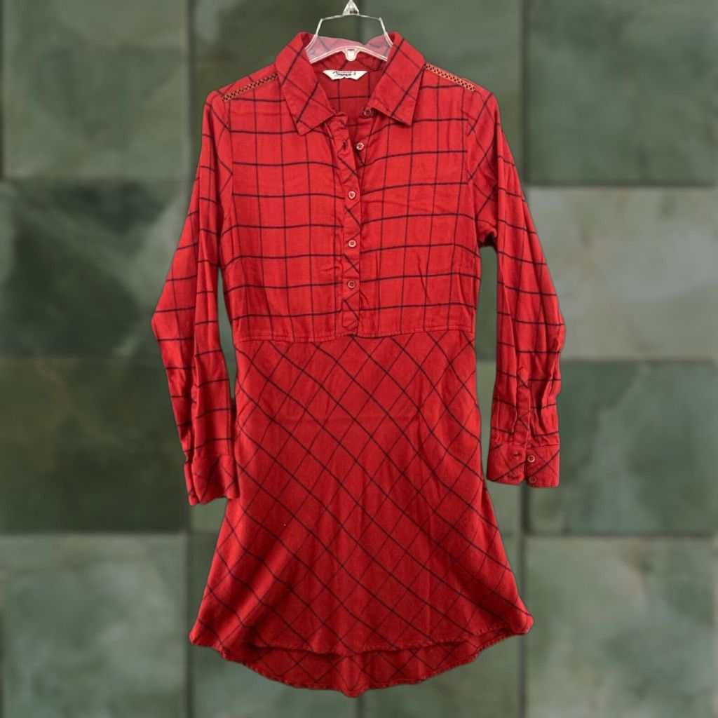 Mountain Khakis Womens Mountain Khakis Classic Fit Shirt Dress Small Red Outdoor Size S / US 4 / IT 40 - 1 Thumbnail