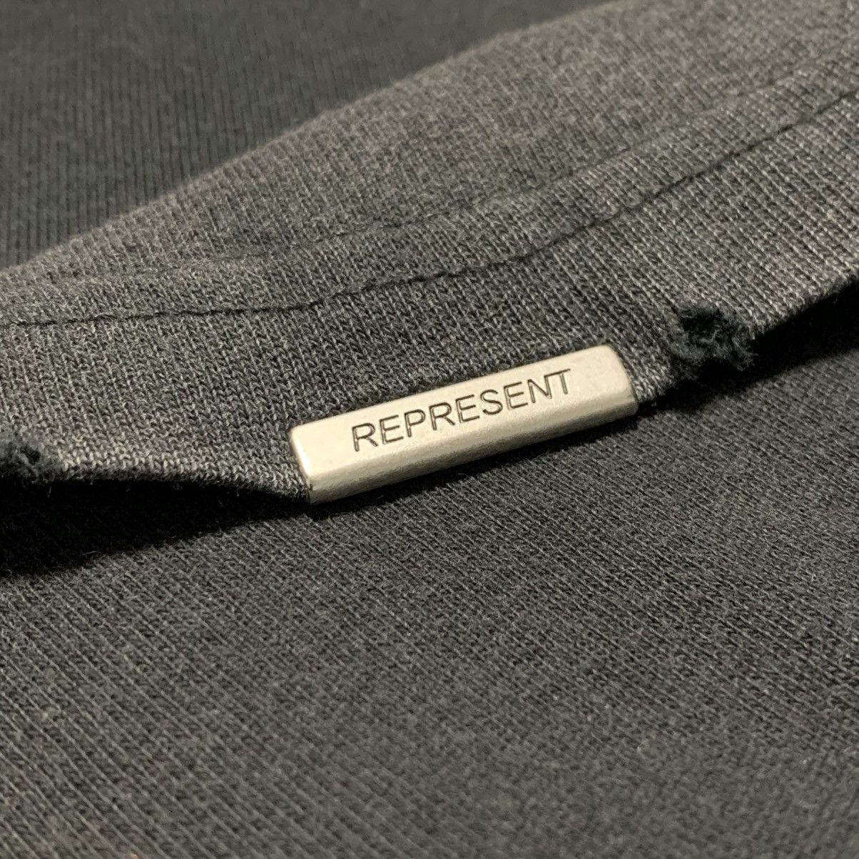 Represent Clo. Represent XS Varsity Logo Graphic Vintage Black Tee Size US XS / EU 42 / 0 - 5 Thumbnail
